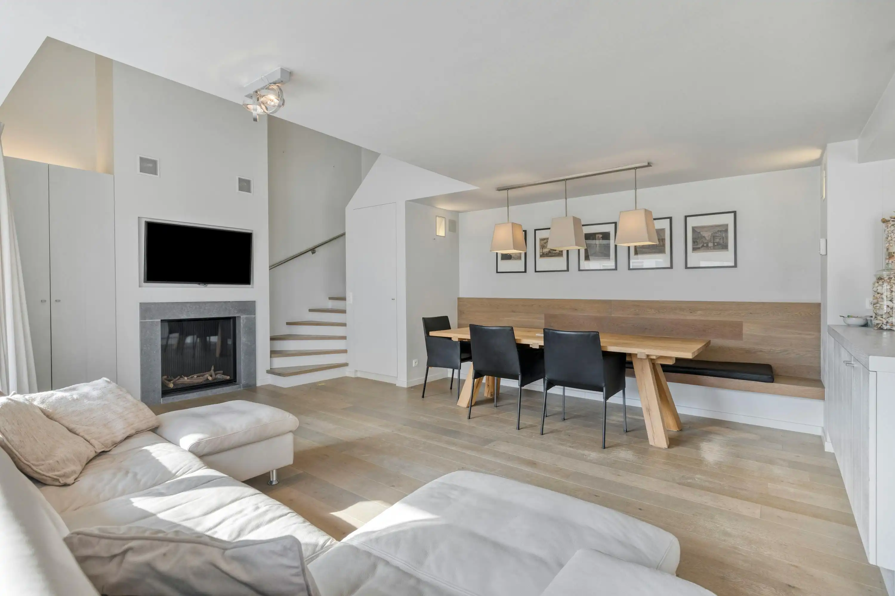 Gerenoveerd appartement (114 m²) vlakbij het strand te Koksijde foto 3