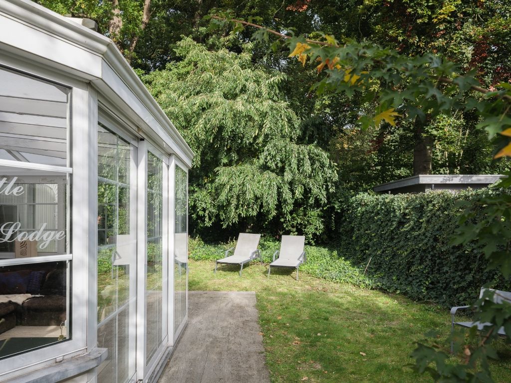 Destelbergen - Architecturale, halfopen bebouwing op fietsafstand van het Centrum van Gent met aangename tuin, 2 badkamers en 3 slaapkamers. foto 10