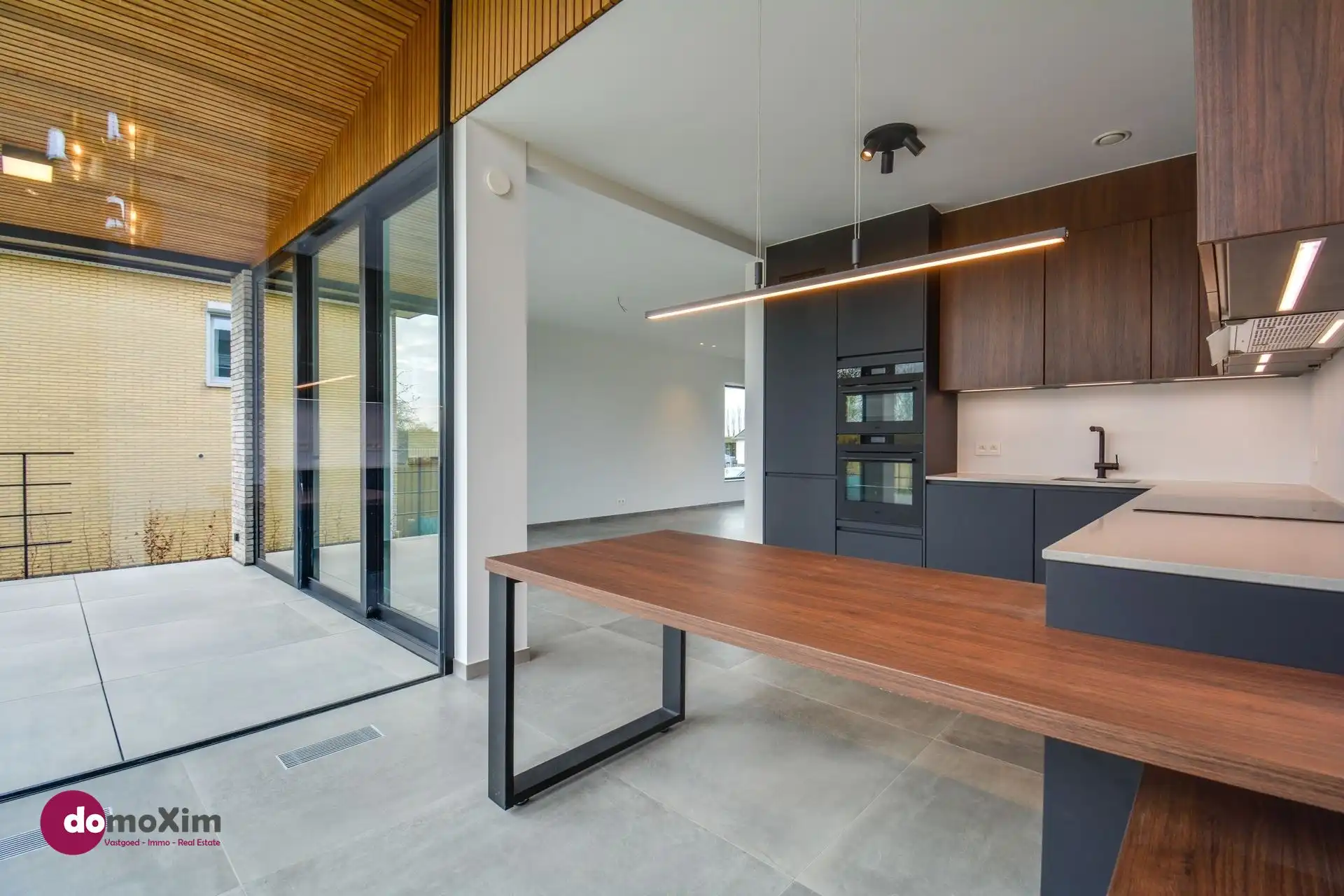 Ruime gerenoveerde woning met een prachtig uitzicht in Hombeek foto 10