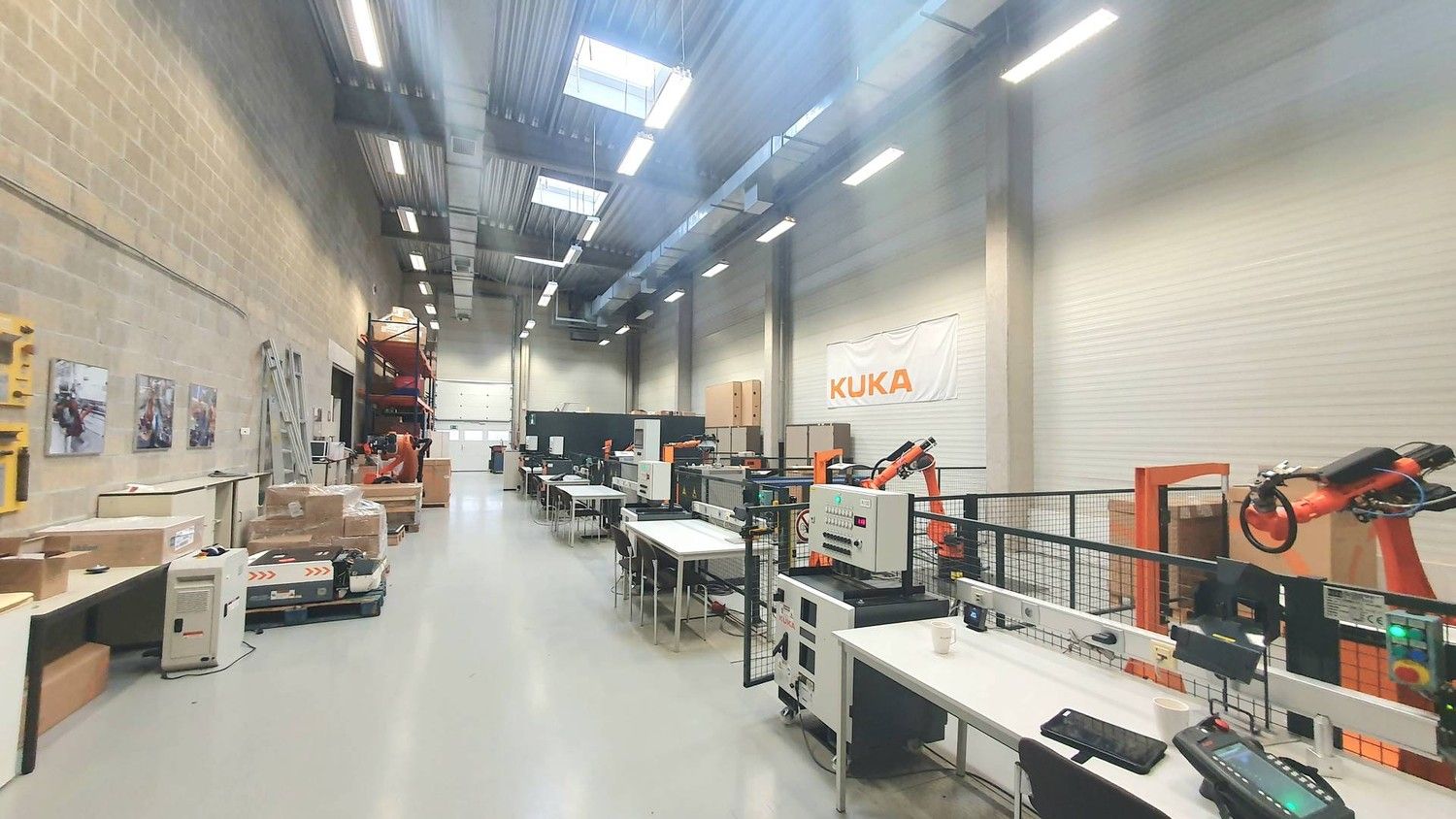 500m² kantoren met 350m² magazijn foto 14