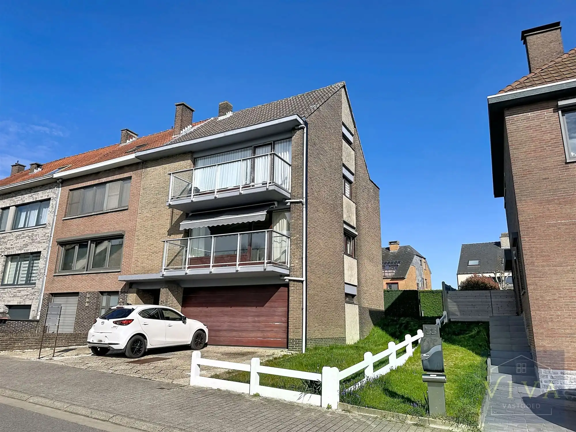 Appartement foto {{pictureIndex}}