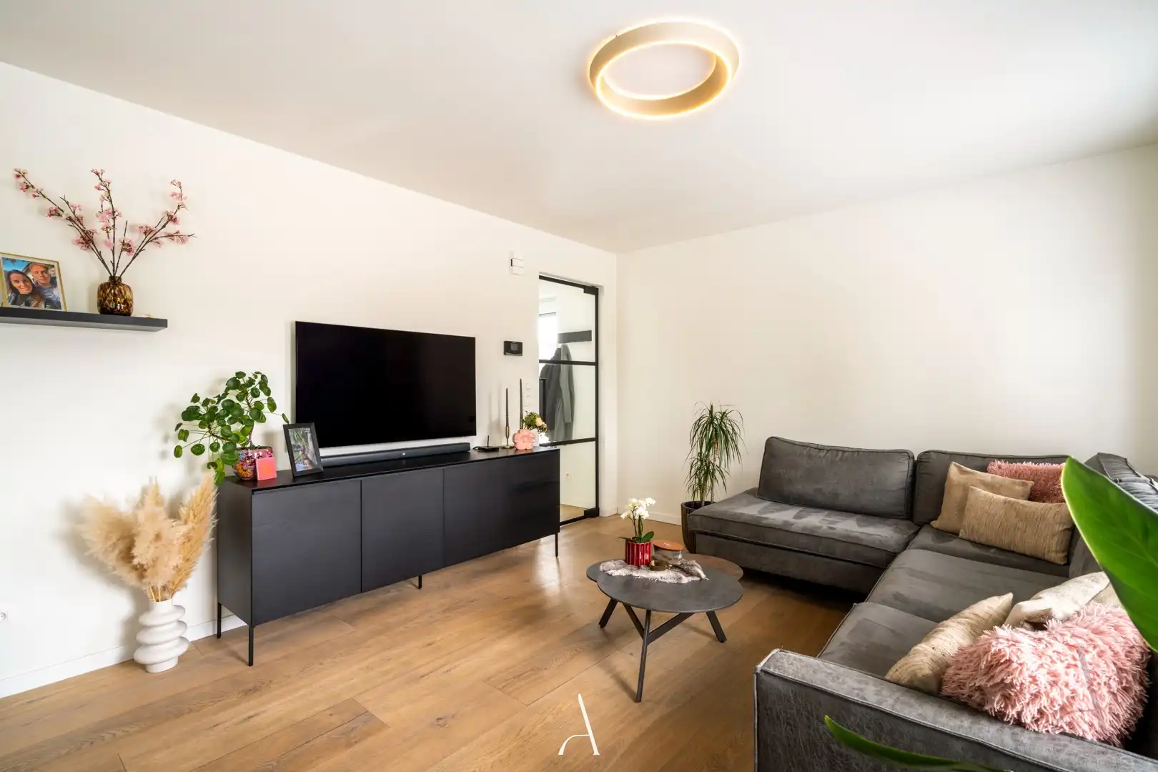 Recent BEN-appartement met zuidgericht terras in het centrum van Molenbeersel foto 8