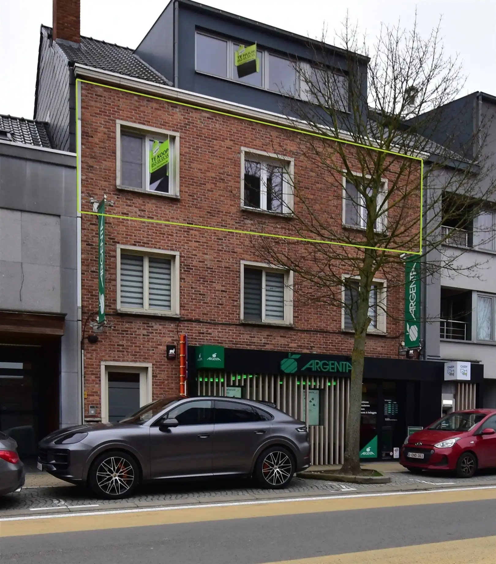 Gerenoveerd appartement te Sint-Gillis foto 15