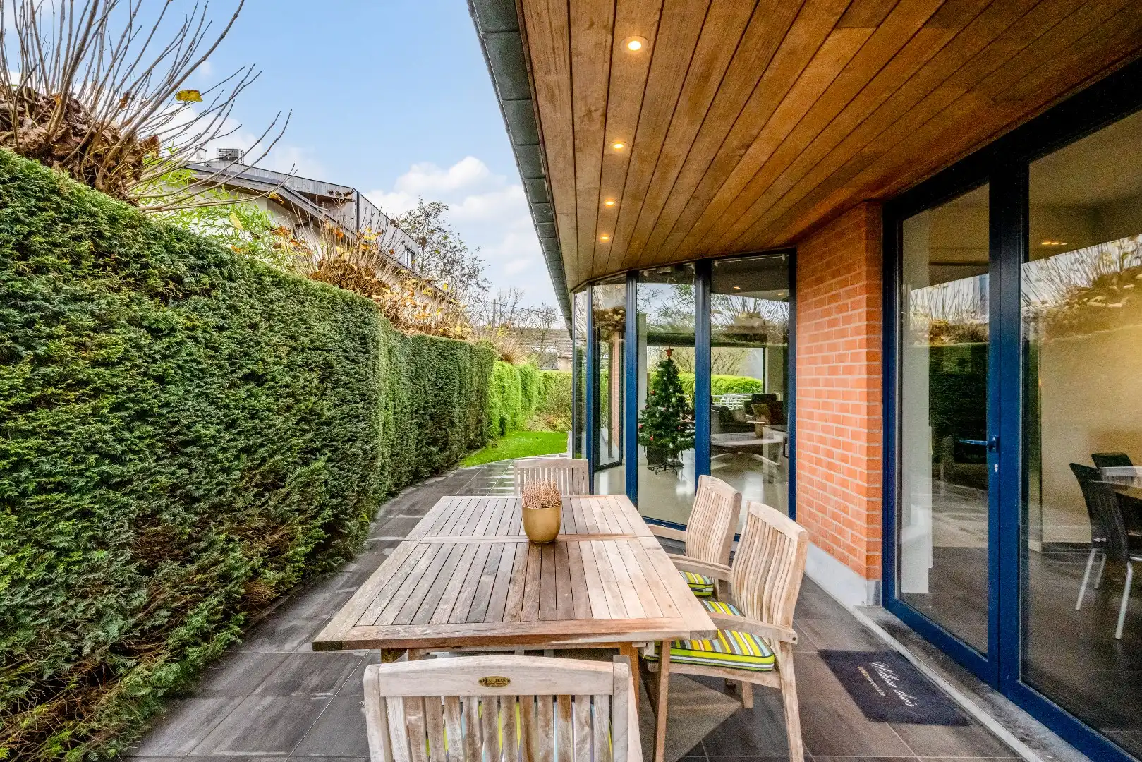 Villa met 115m² ondernemingsruimte! foto 6