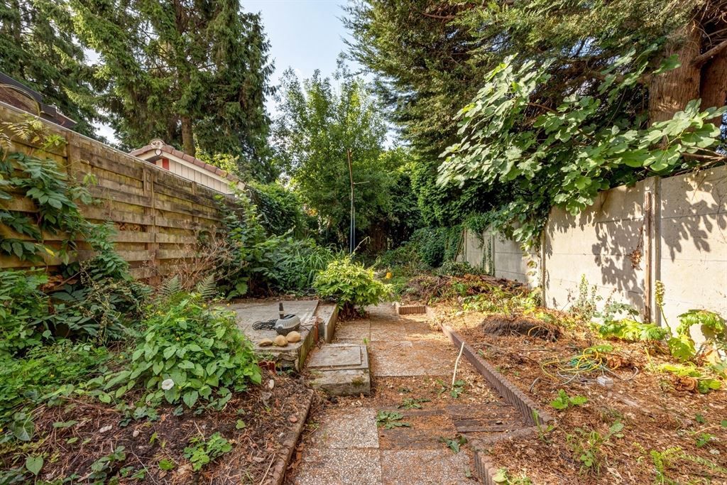 Te renoveren woning in rustige, gegeerde wijk foto 7