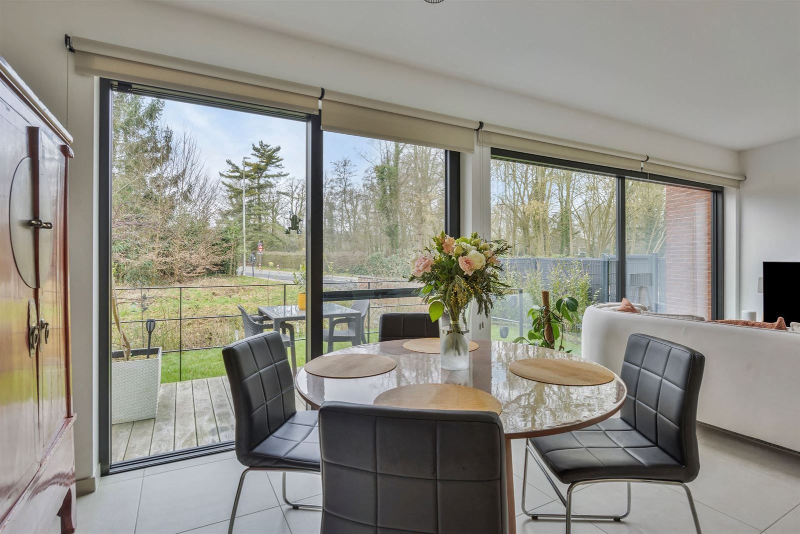 Nieuwbouw woning (label A) met 3 slaapkamers + bureau te Dworp   foto 7