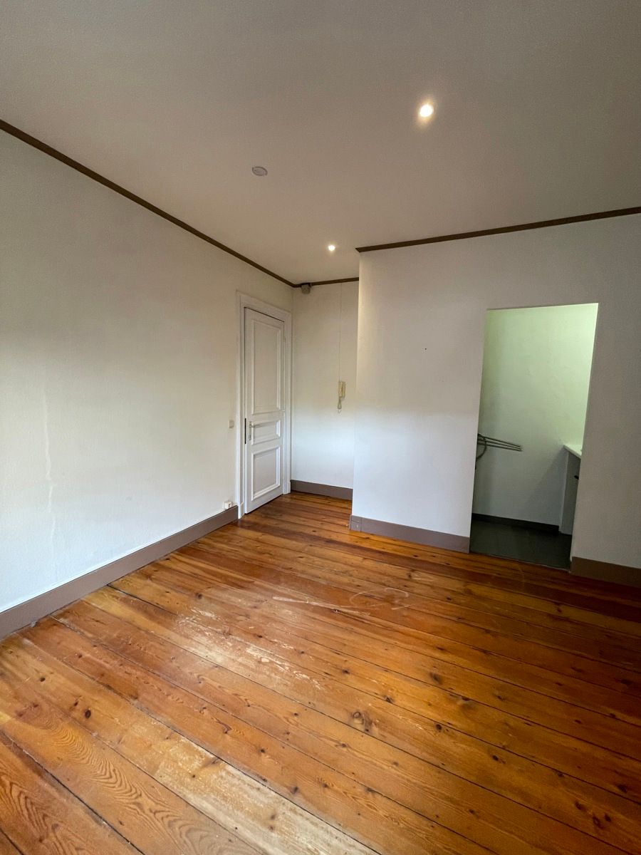 Studentenkamer met eigen douche!  foto 2