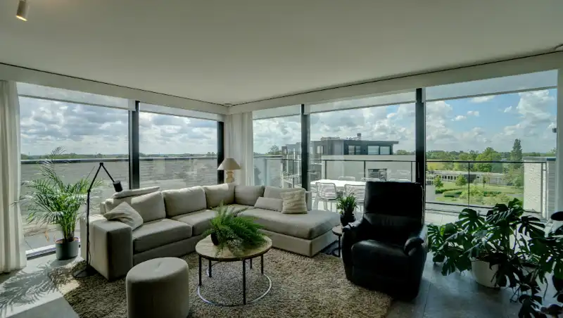 Exclusieve penthouse 137m² + dakterras 86m² in parkdomein foto 11