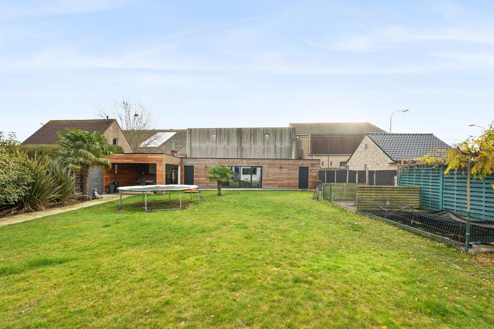 Charmante alleenstaande woning op een prachtig zuidgericht perceel van 771m².  foto 22