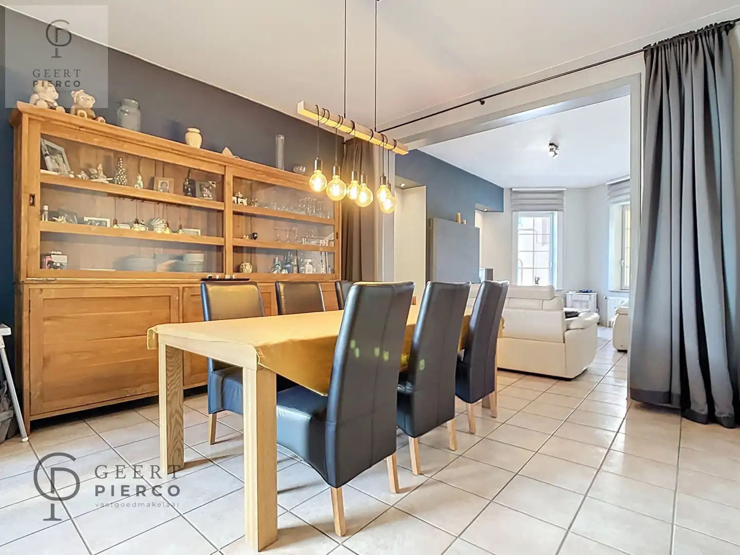 Prachtige stadswoning volledig instapklaar, in het hartje van Landen foto 10