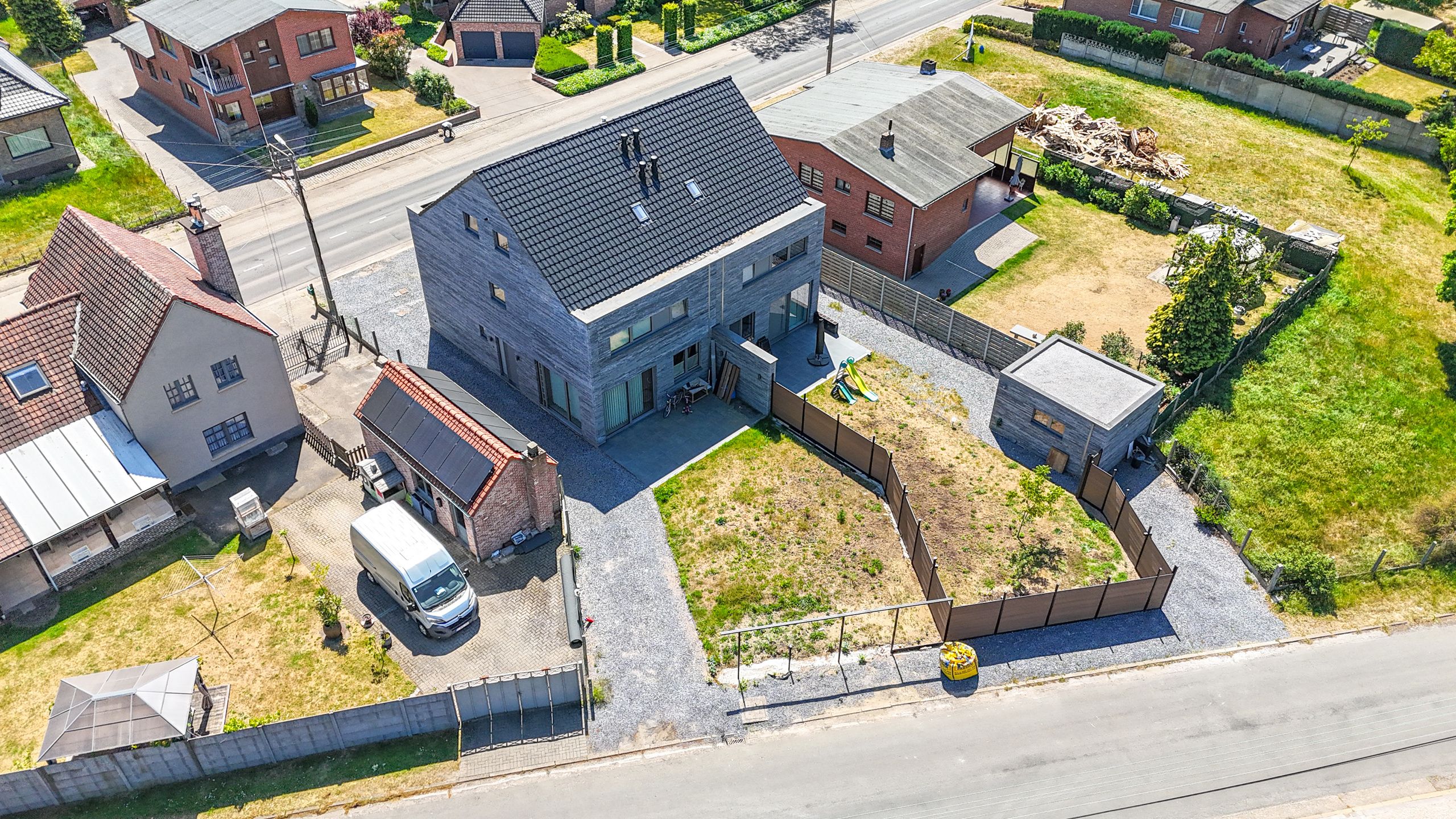 Halfopen nieuwbouw met 4 slaapkamers gelegen te Berkenbos! foto 40