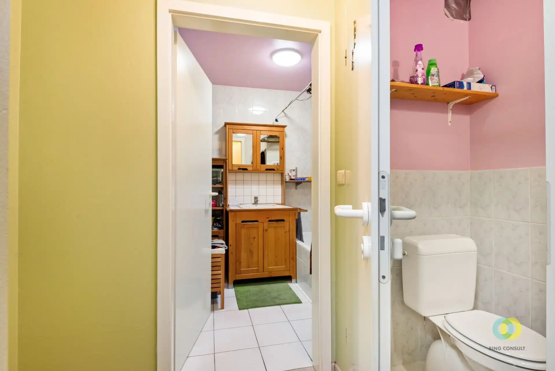 Gelijksvloer appartement met twee kamers en tuin foto 8