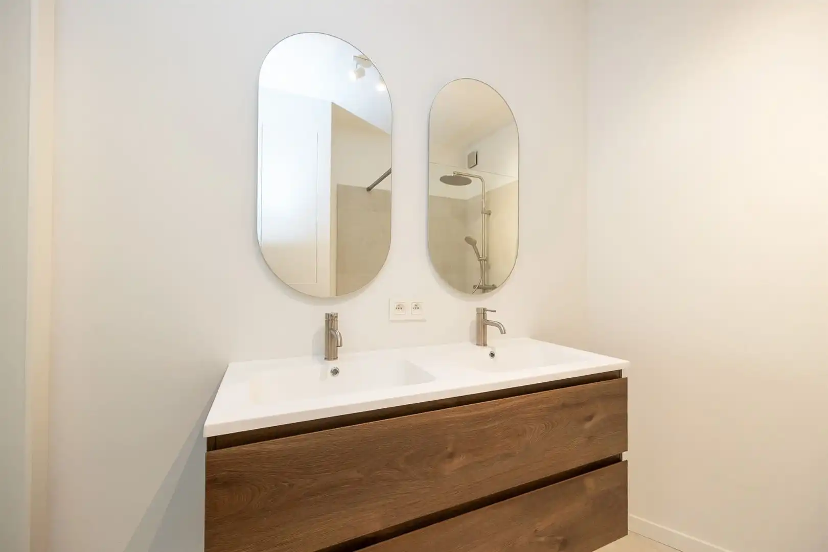 Gerenoveerd en instapklaar appartement met 1 slaapkamer.  foto 13