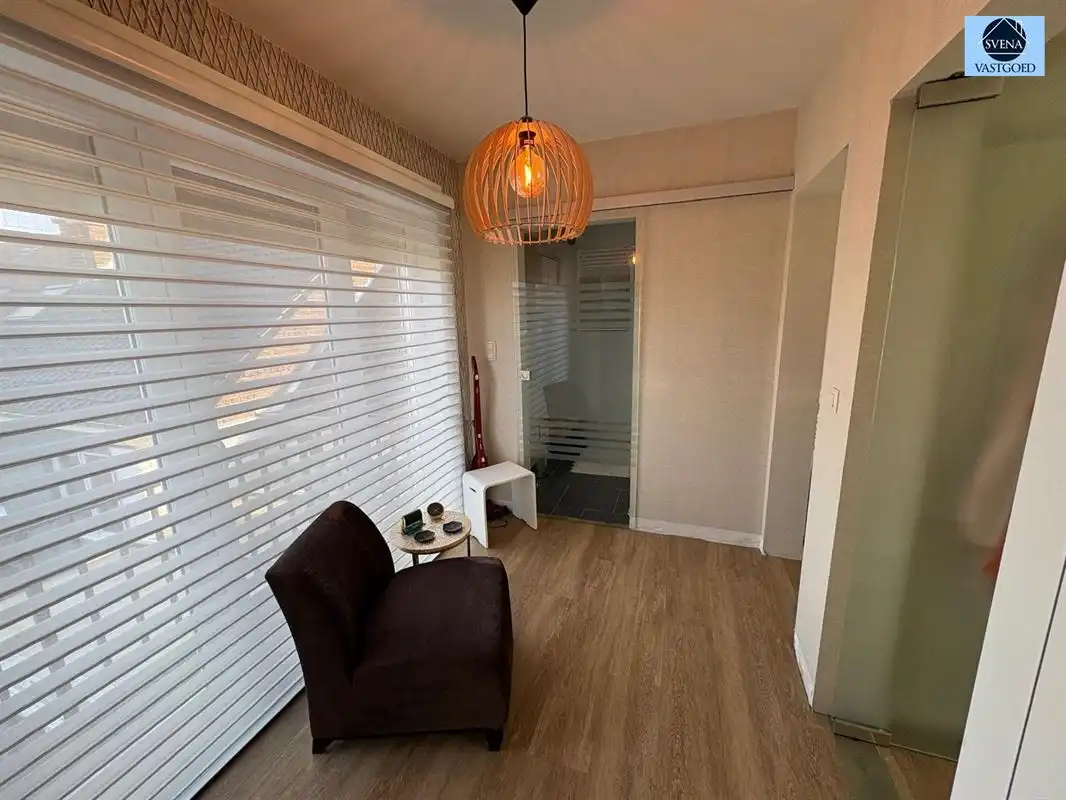 ZEER GOED GELEGEN, MOOIE WONING MET GARAGE foto 8