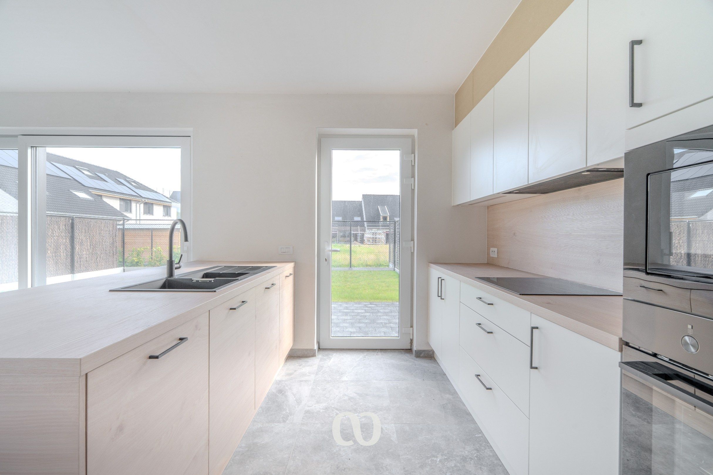 Prachtige nieuwbouwwoningen met 4 slaapkamers en garage foto 6