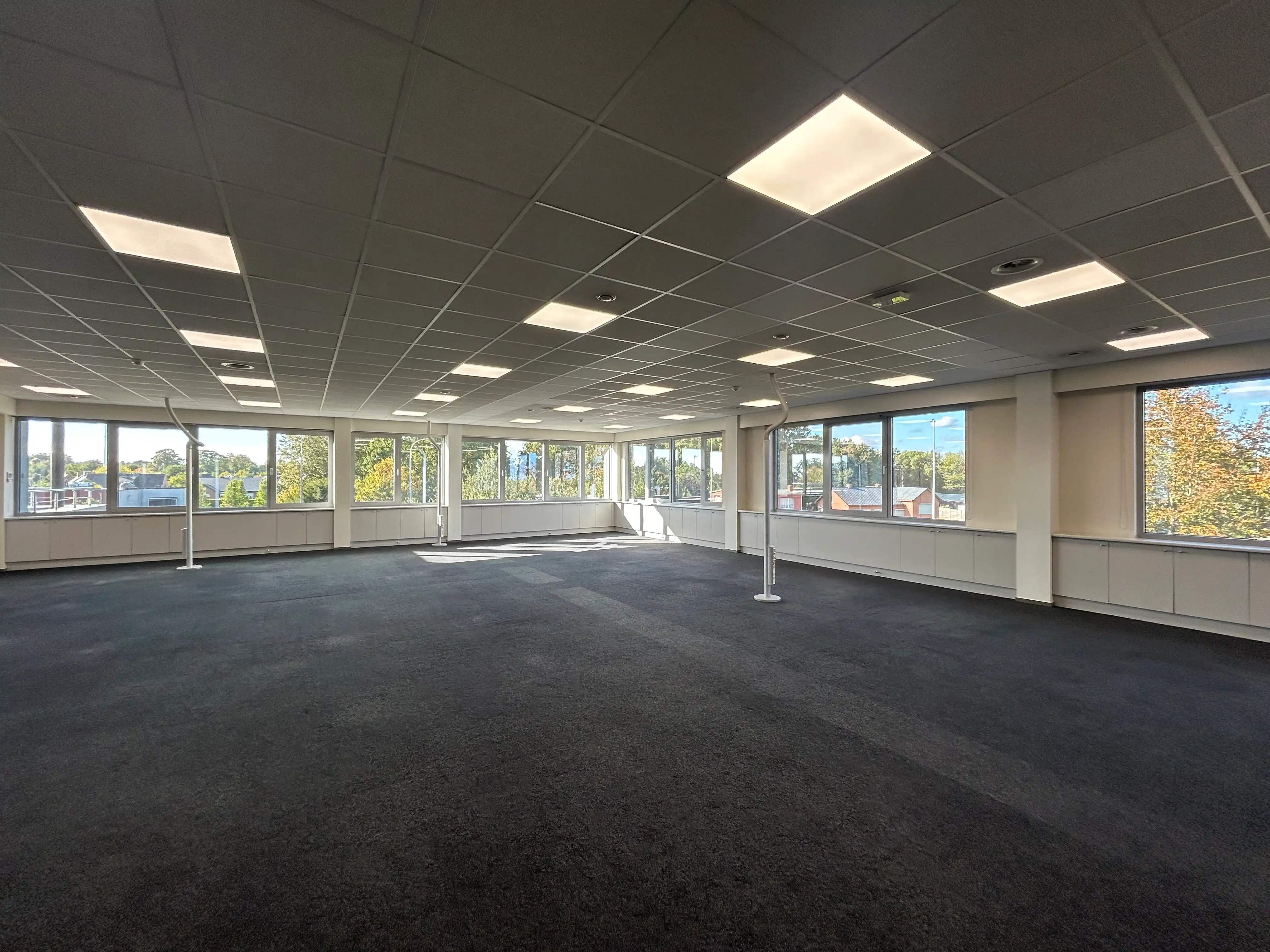 Kantoren van 294 m² te huur, vlakbij het Klaverblad foto 9