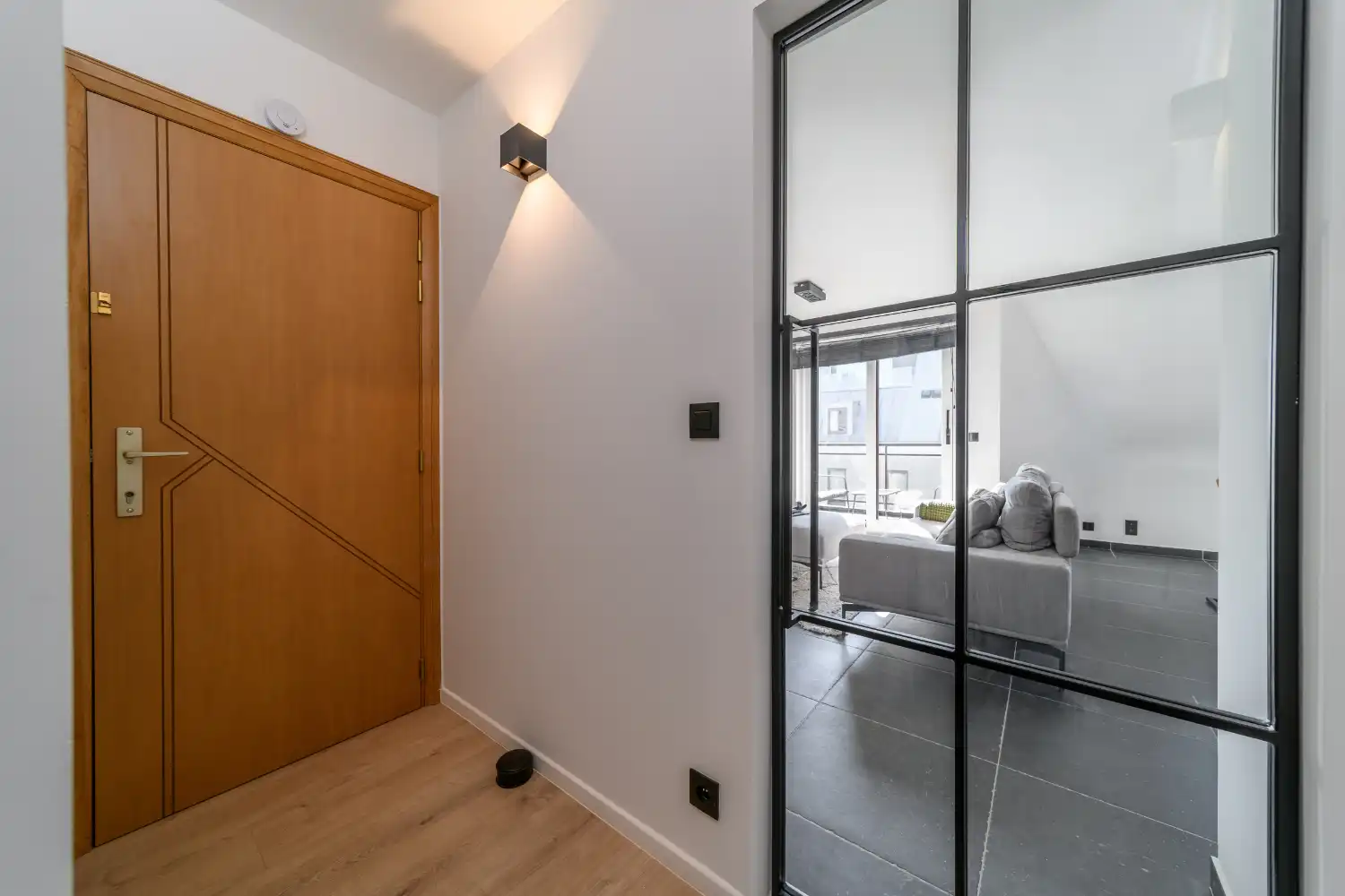 Prachtig gerenoveerd 2 slpk- appartement in centrum Koksijde foto 12