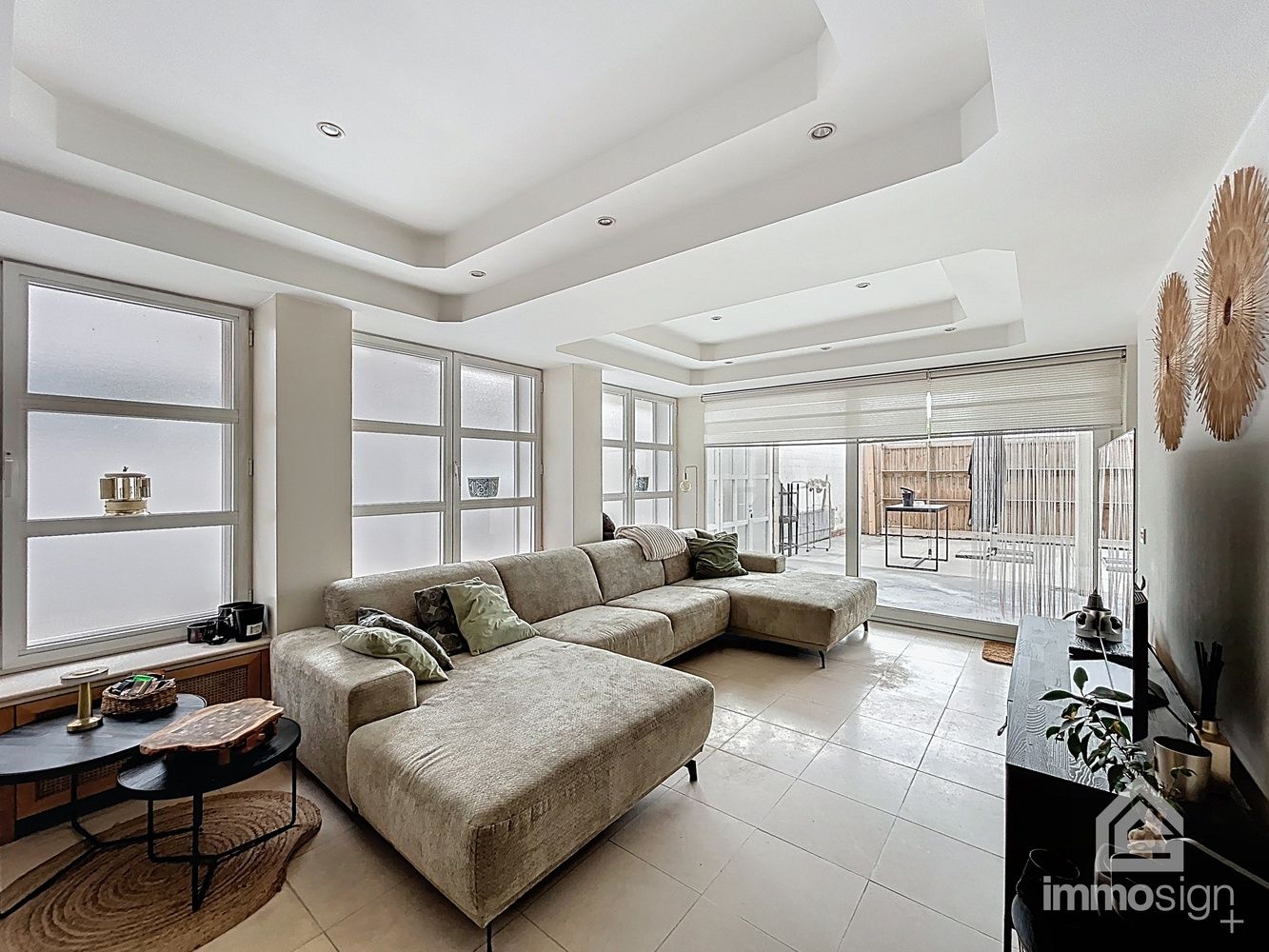 Villa-appartement centrum-Bilzen, met maar liefst 204 m² bewoonbare oppervlakte en terras van 58 m²! foto {{pictureIndex}}