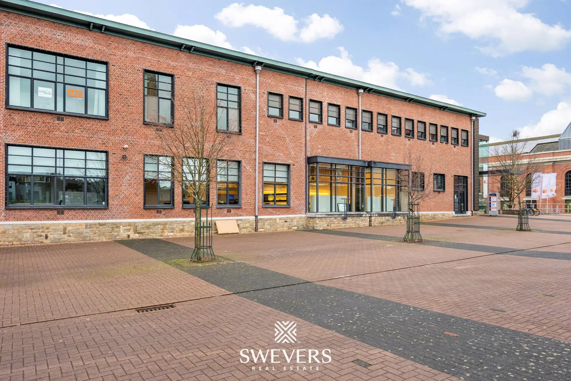 Exclusief handelspand met uitstraling, licht en rendement foto 30