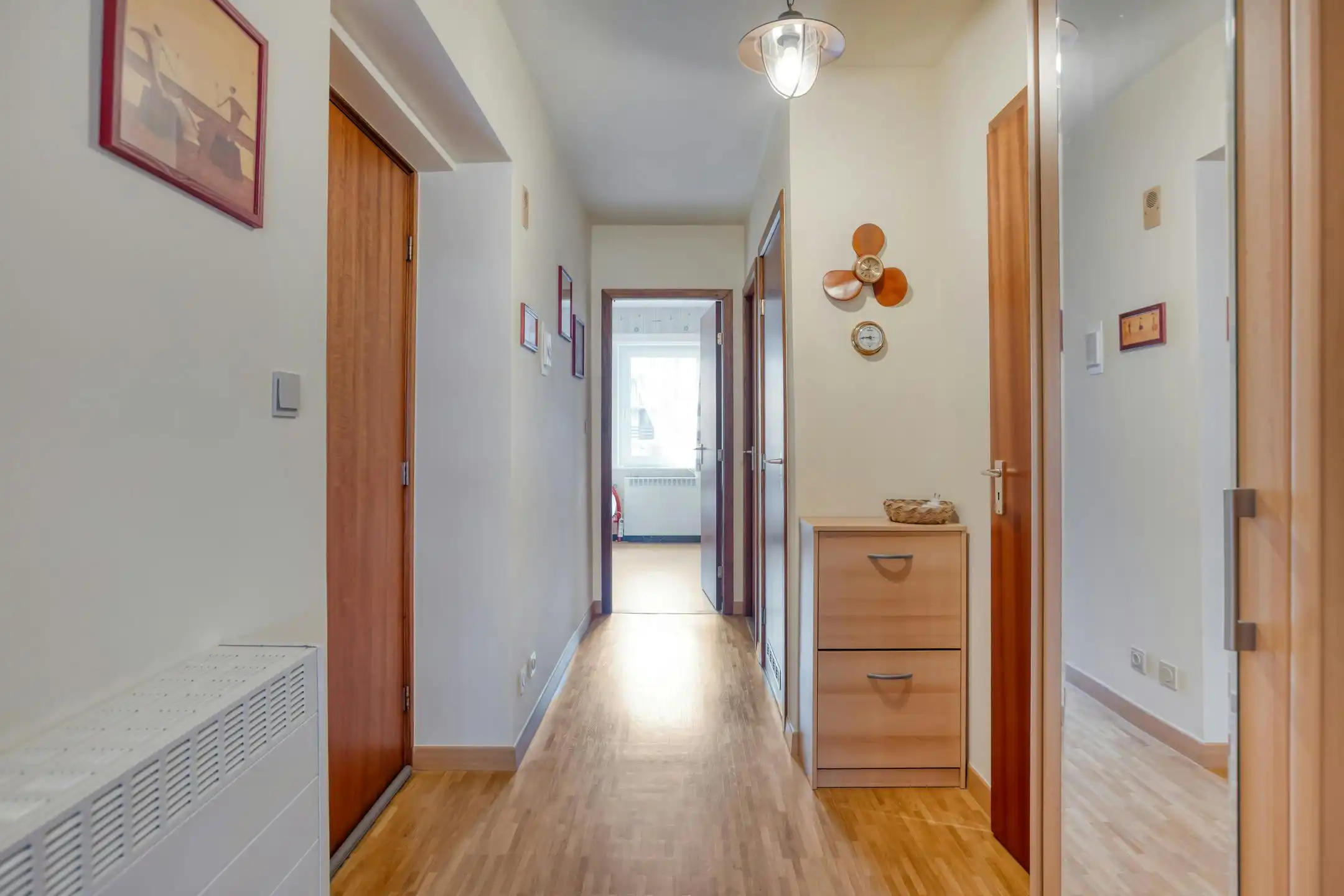 Appartement met 2 slaapkamers en parking vlakbij zee te Koksijde foto 7