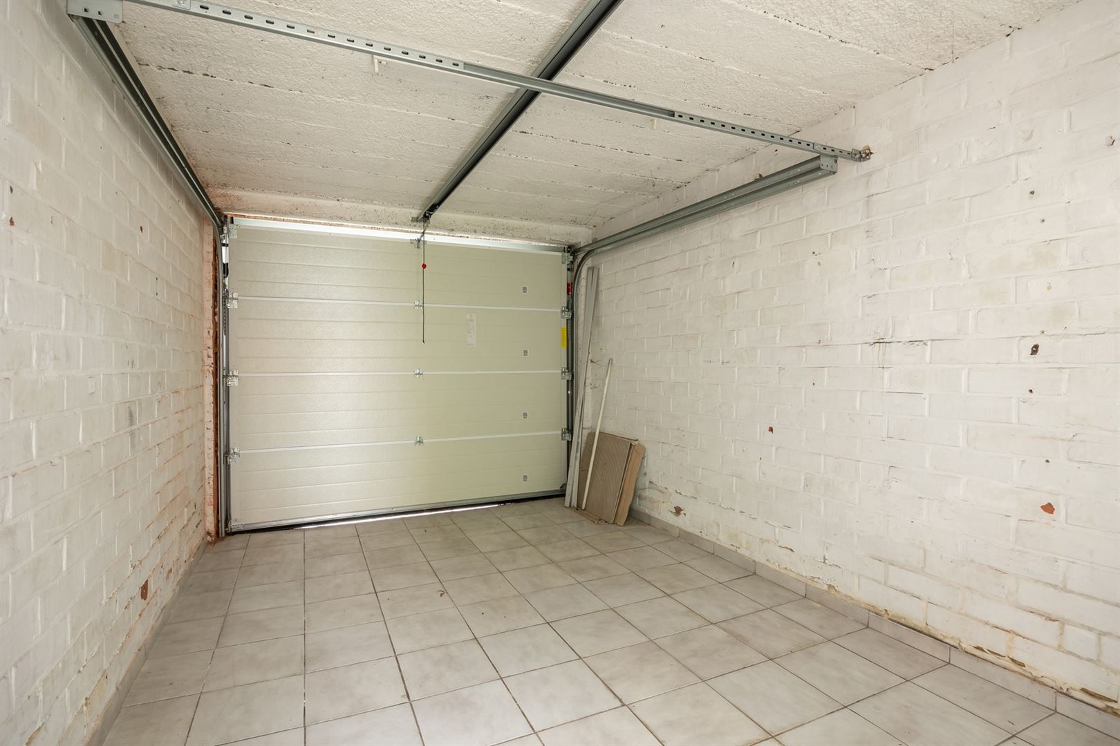 Gelijkvloers appartement met tuin en garage foto 13