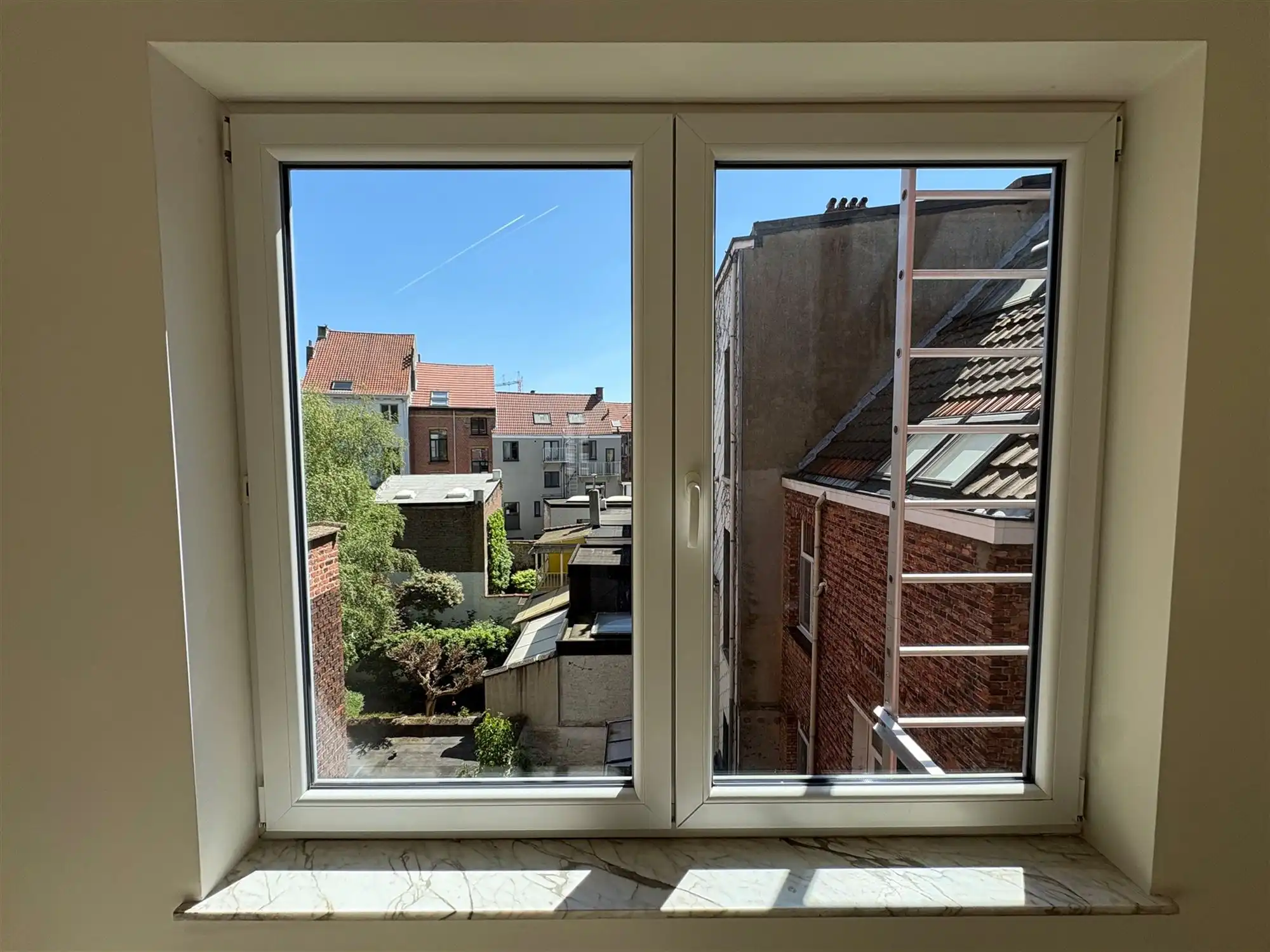 Prachtige vernieuwd 2 slpk appartement. foto 5