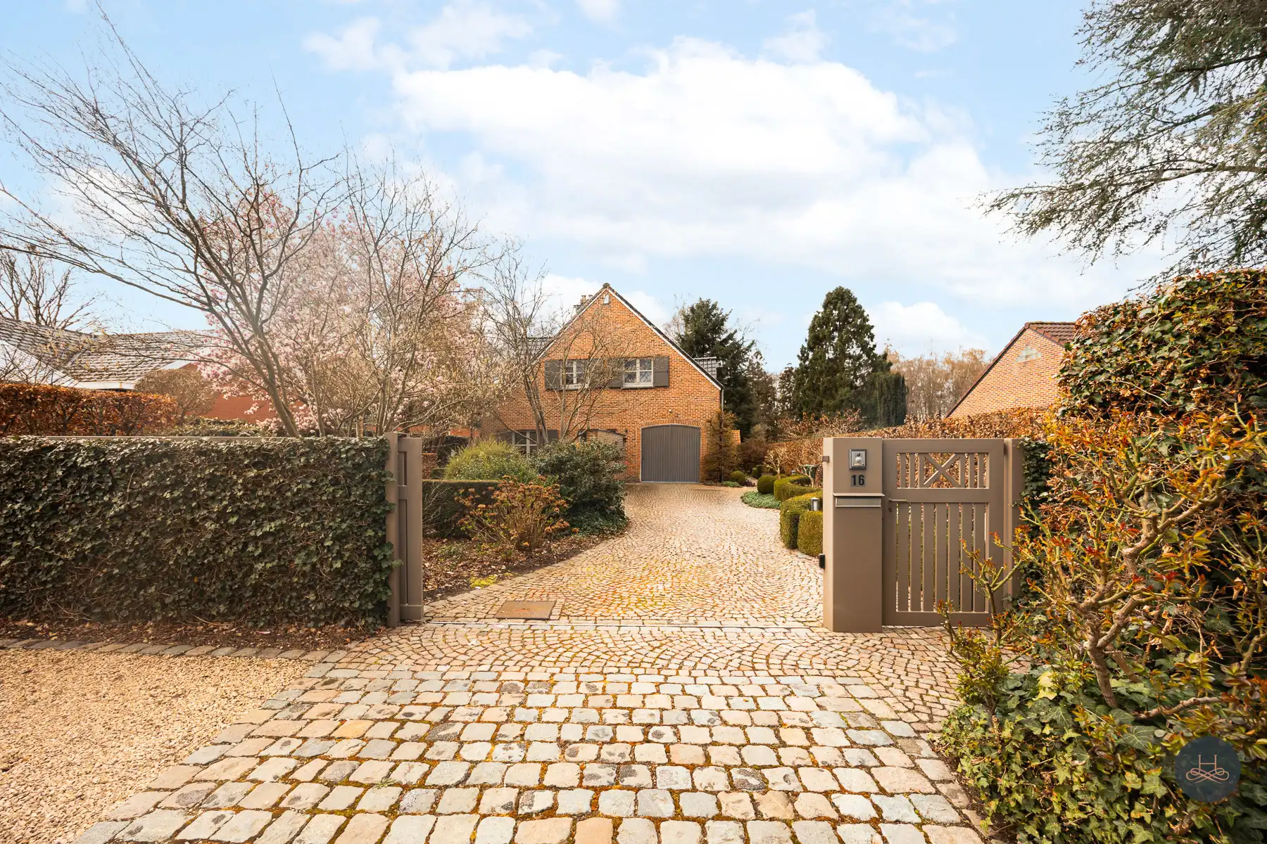 Hoofdfoto van de publicatie: Charmante vrijstaande villa in een zeer rustig straatje