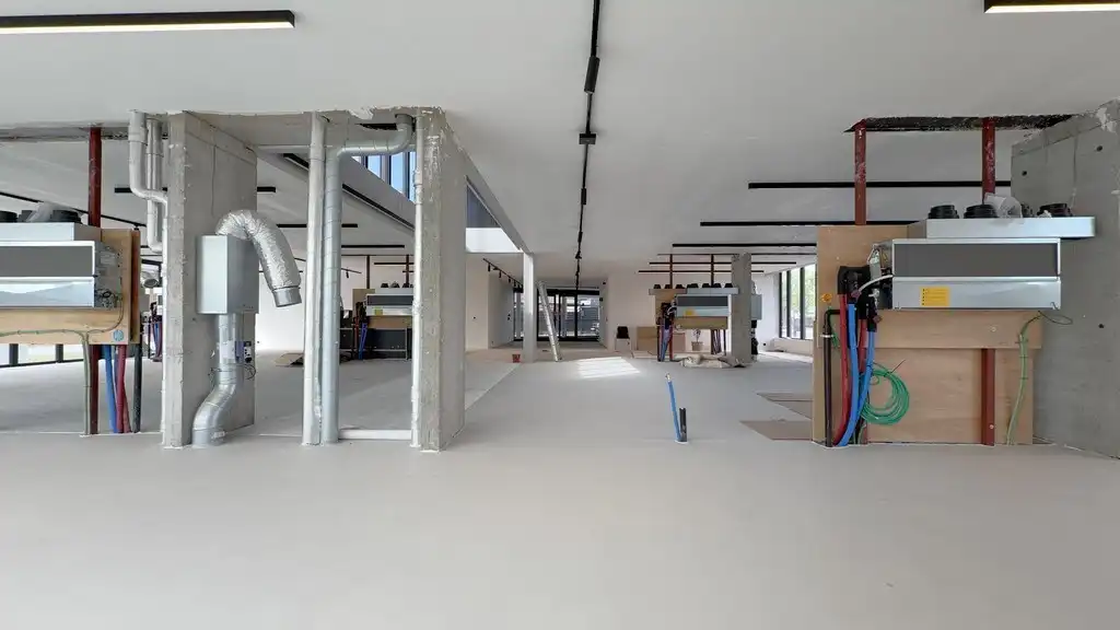 Nieuwbouw kantoorgelijkvloers te huur aan N70 in Lochristi foto 6
