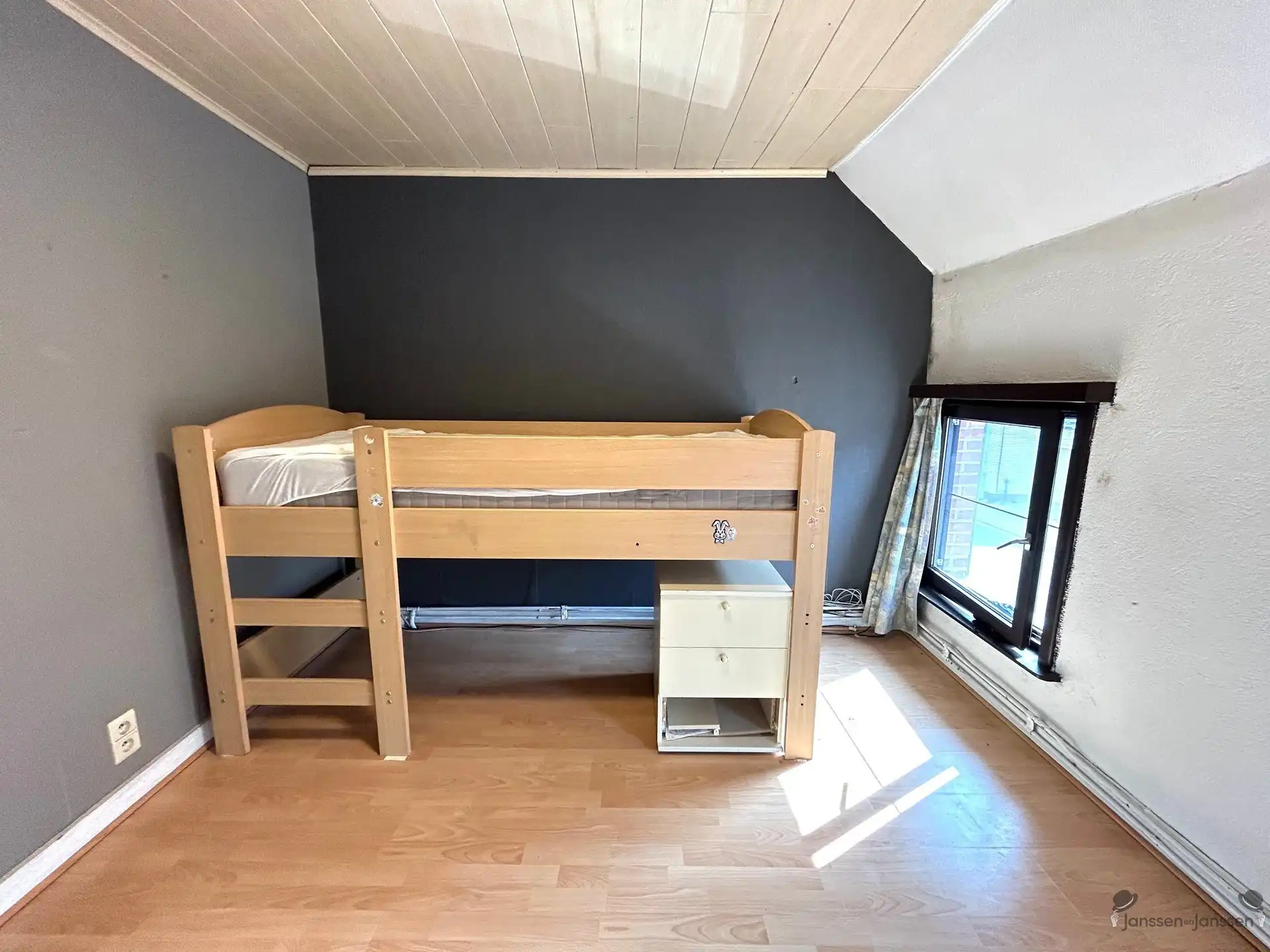 Centraal gelegen woning foto 15