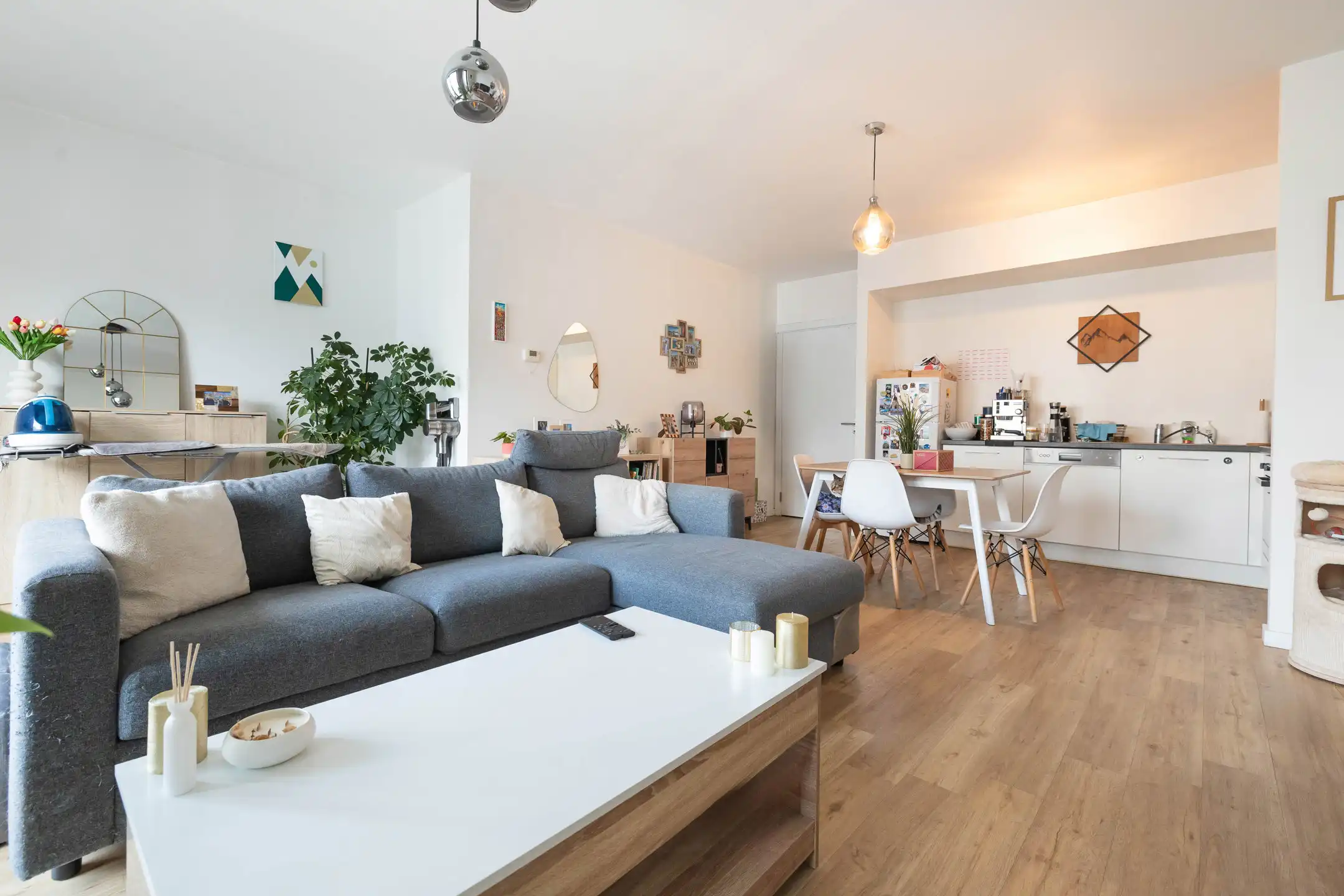 Appartement met 2 slaapkamers + kelder foto 2
