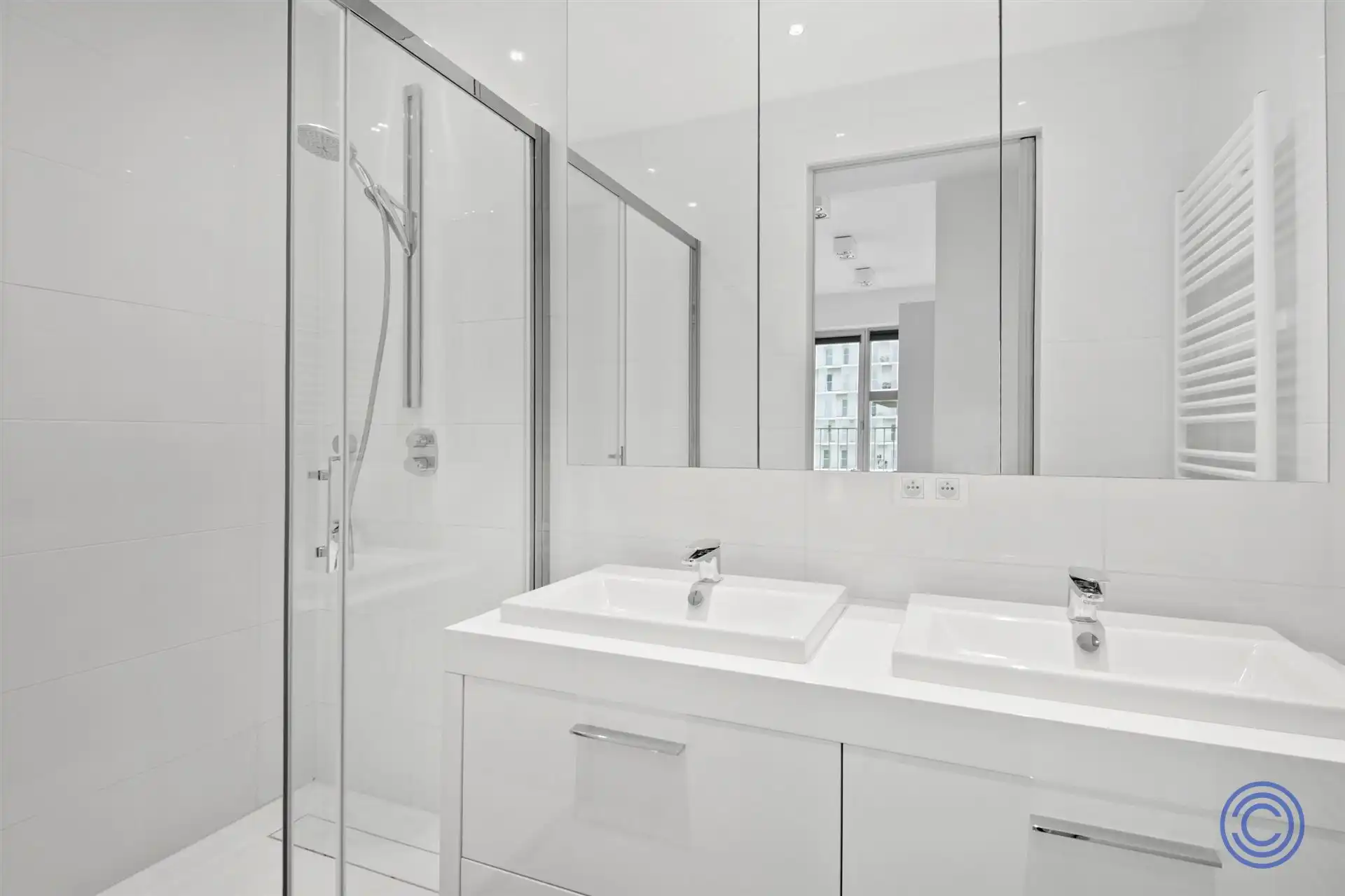 Luxueuze flat met terras - uniek uitzicht over Antwerpen! foto 10