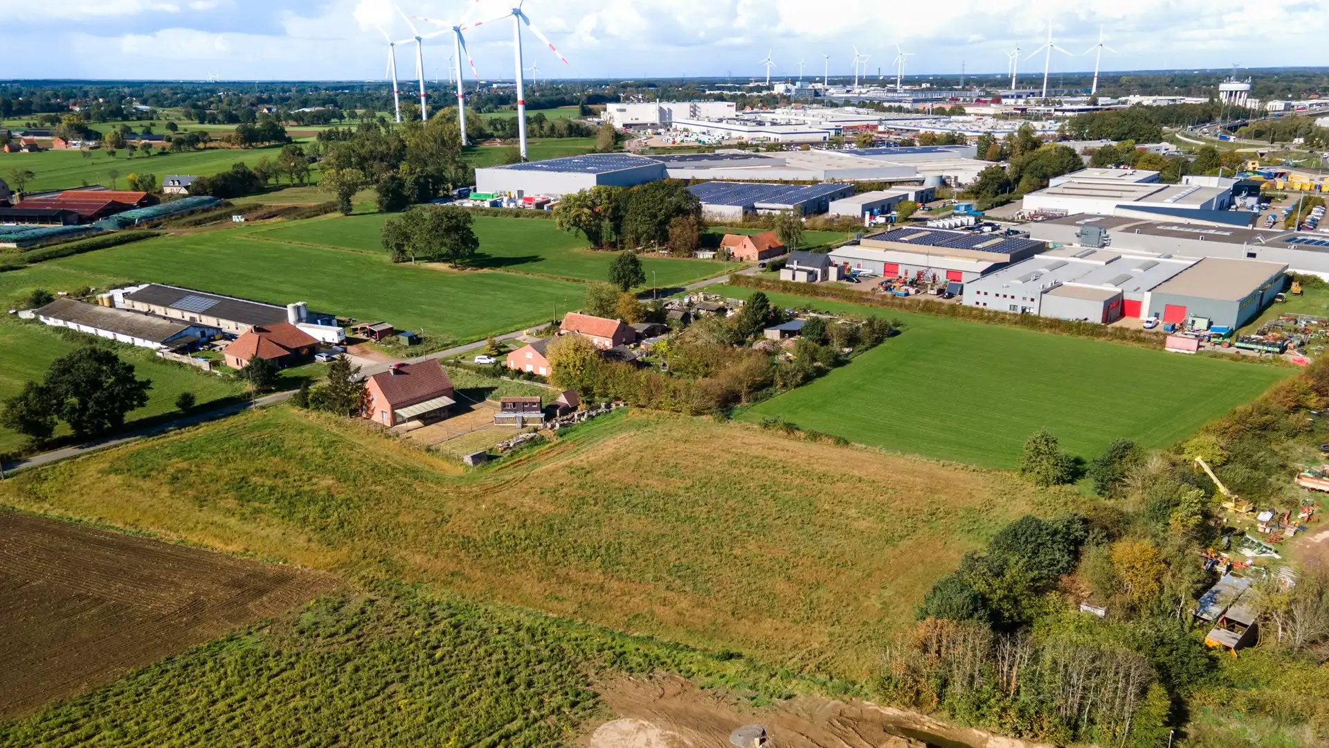 Gelijkvloerse woning op een perceel van 10180m²! foto 22