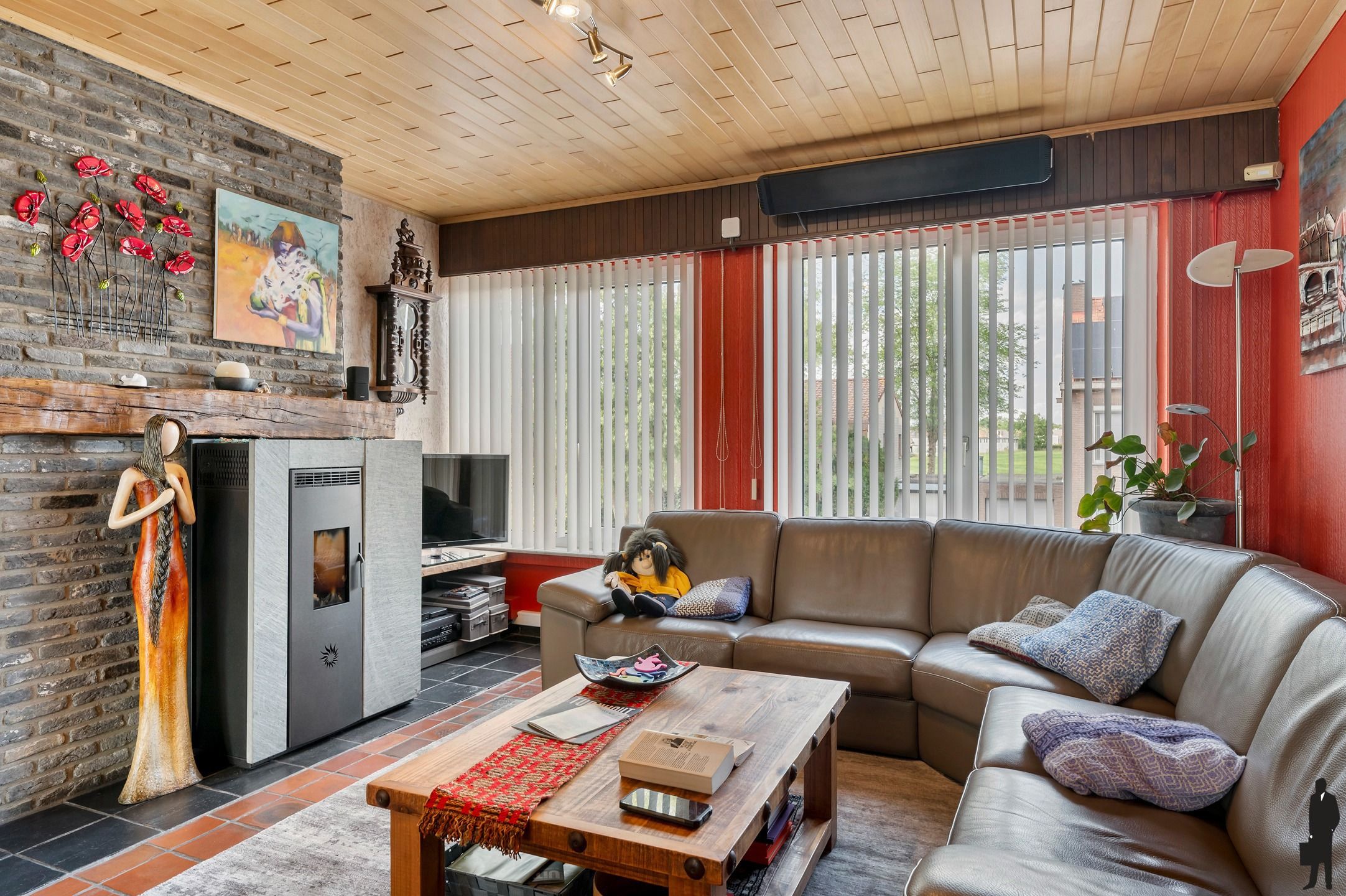 Bel-etage woning met 4-5 slks en een inpandige garage foto 6