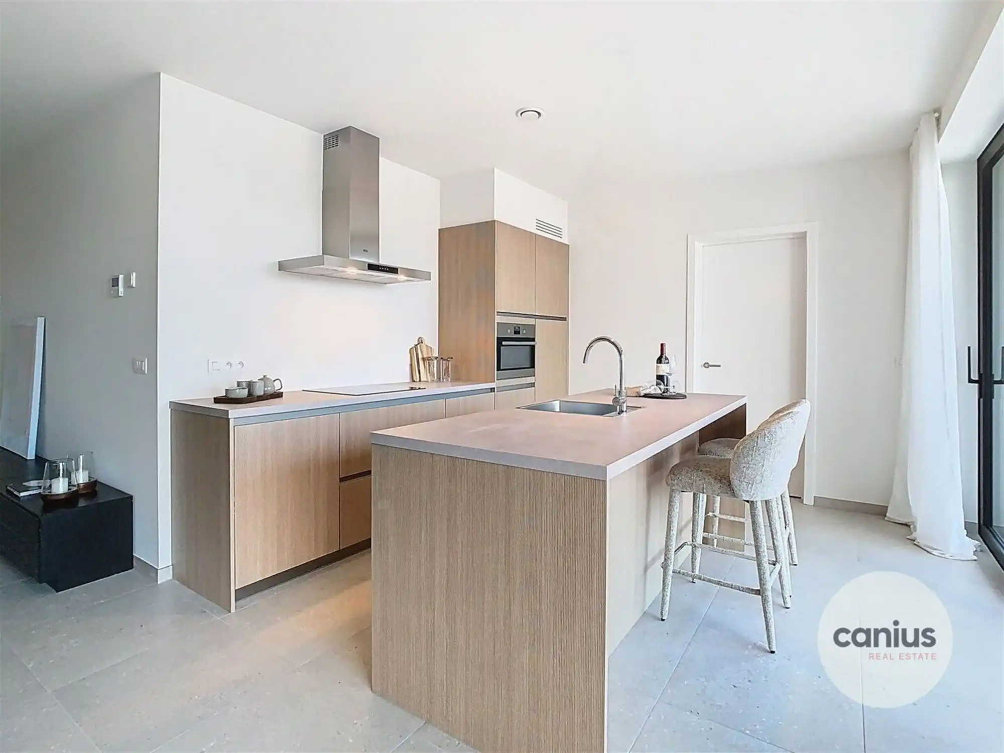 RUIM APP. MET 3 SLPKS EN TERRAS foto 3