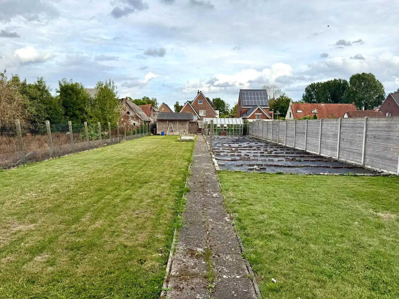 Ruime woning met mooie tuin in centrum Zingem! foto 19