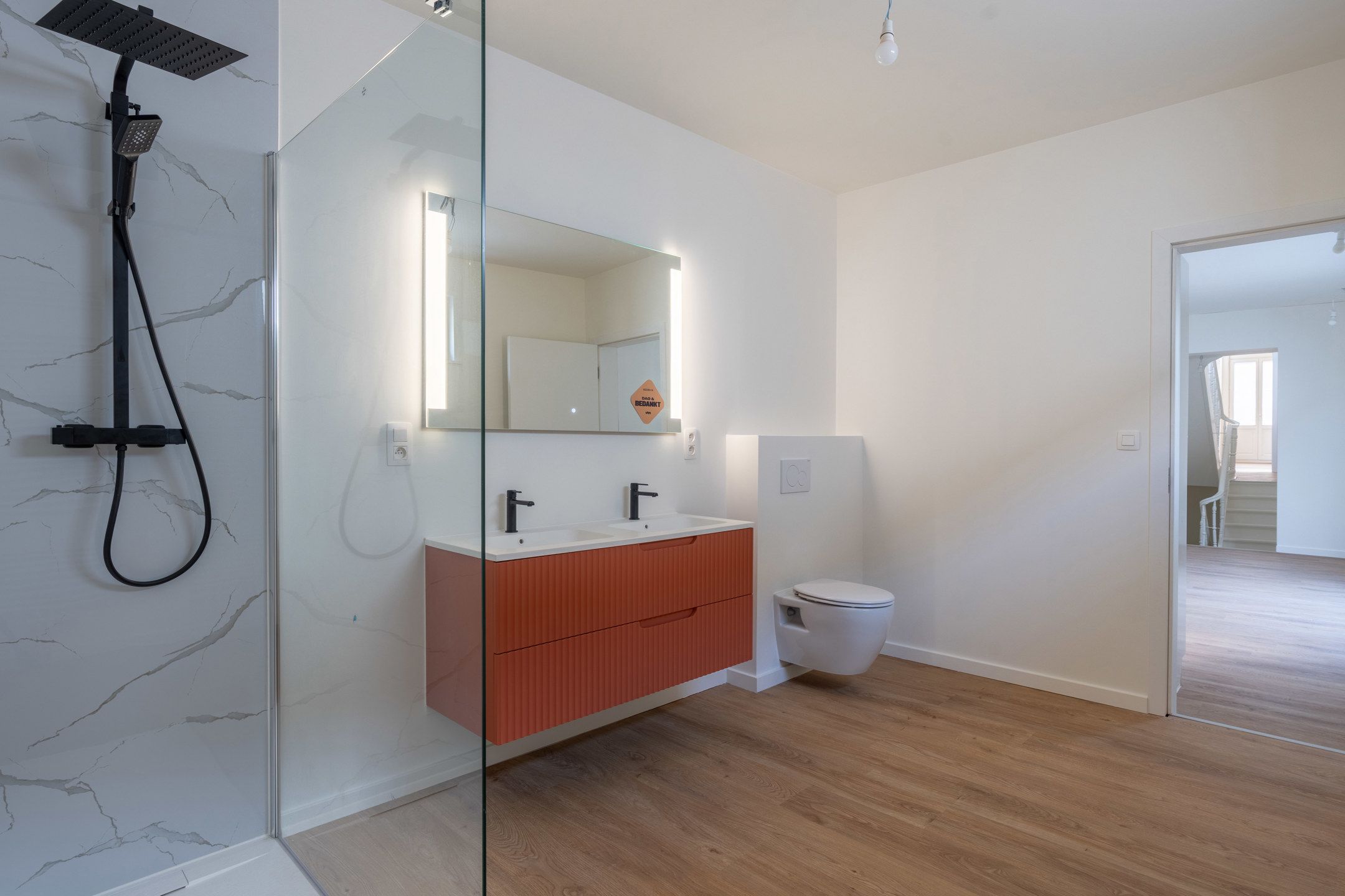 Gezinswoning met hobbyruimte (350m²) nabij de Grote Markt. foto 18