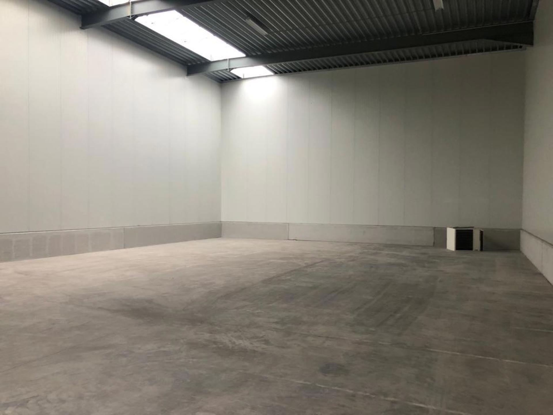 KMO-Unit van 307m² te huur foto 4