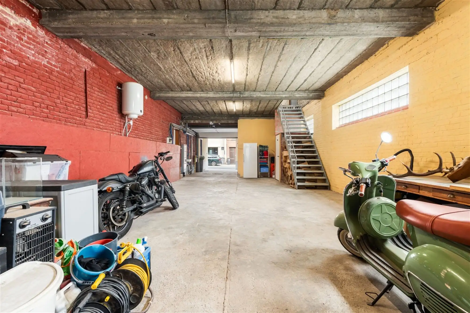 RUIME WONING met grote GARAGE/LOODS/MULTIFUNCTIONELE RUIMTE foto 18