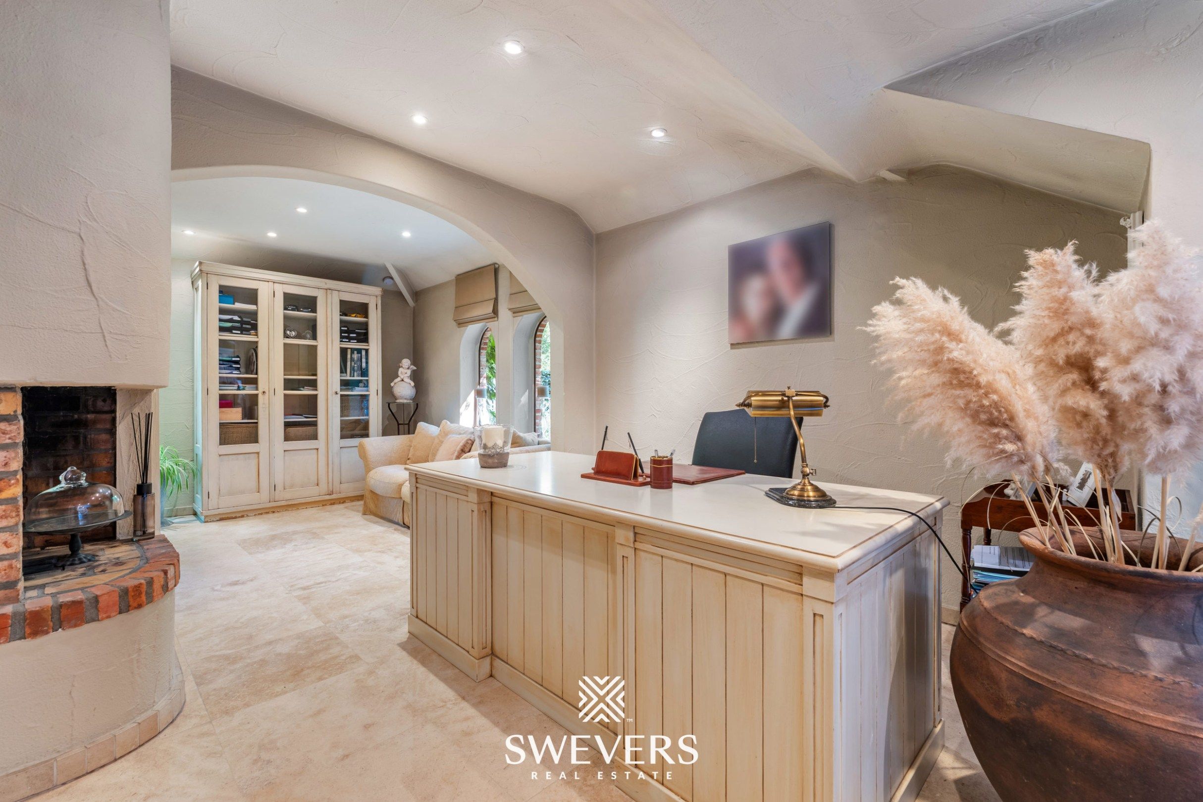 Exclusieve villa in Zuid-Franse stijl omgeven door groen in residentiële wijk Kayenberg foto 15