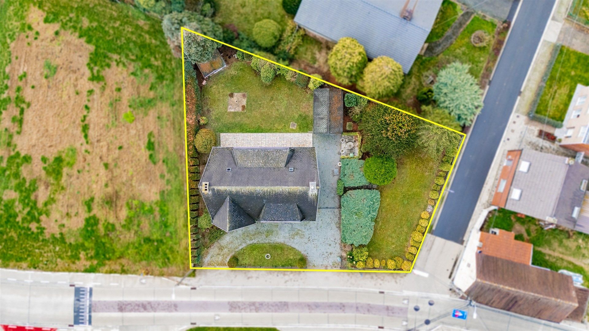 Charmante vrijstaande woning met grote tuin in het landelijke Bruinbeke  foto 23