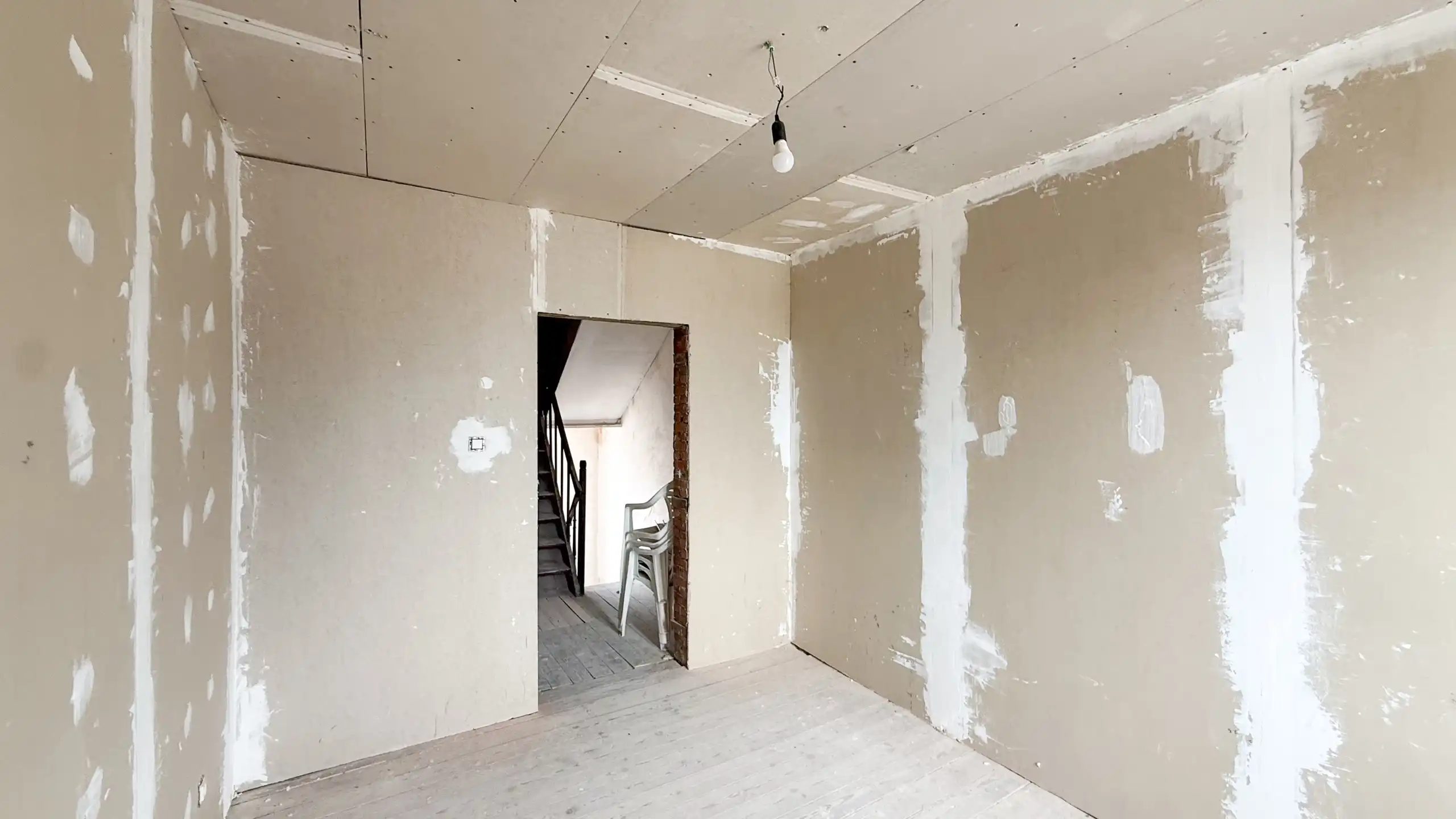 Woning met 2 slpks en ruimte voor eigen afwerking! foto 11