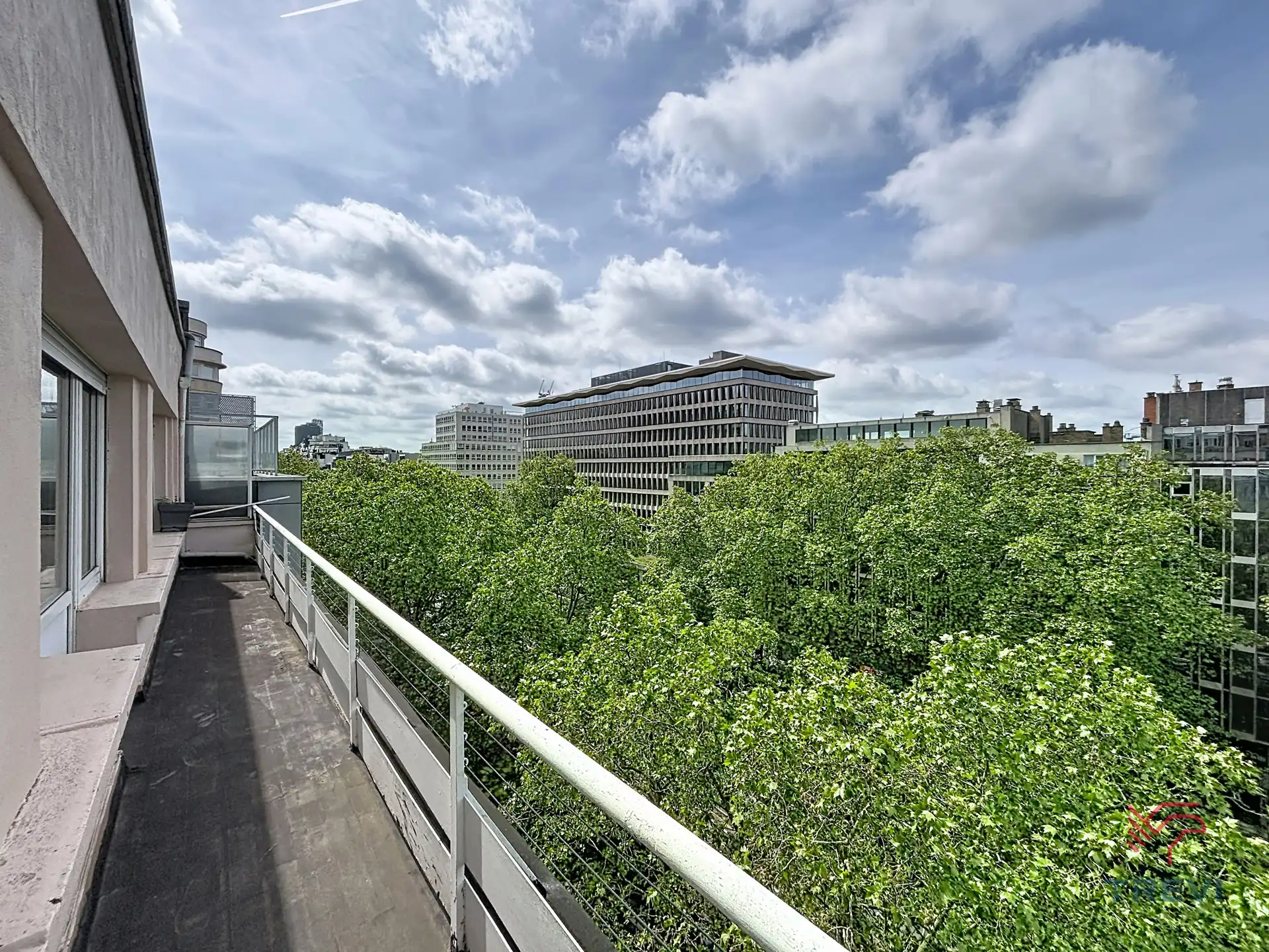 Kamer in een gedeelde woning in een appartement met terras foto 9