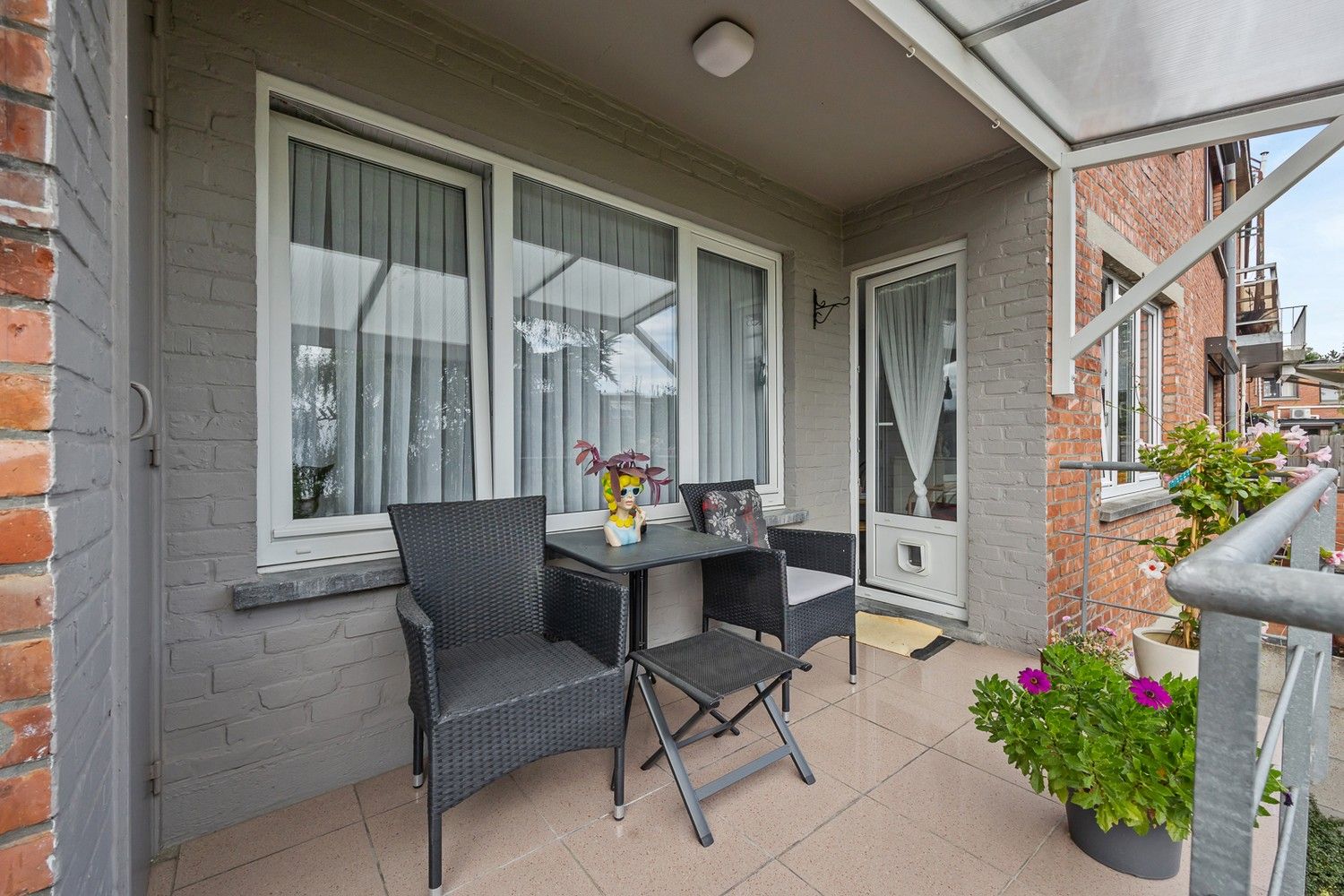 IN OPTIE Ruim en gezellig bel-étage appartement met tuin te Deurne foto 12