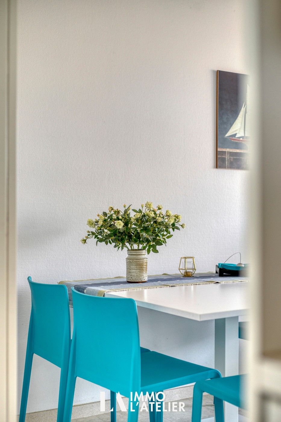 Studio met terras - zwembadzicht - parking en kelder inbegrepen. foto 5
