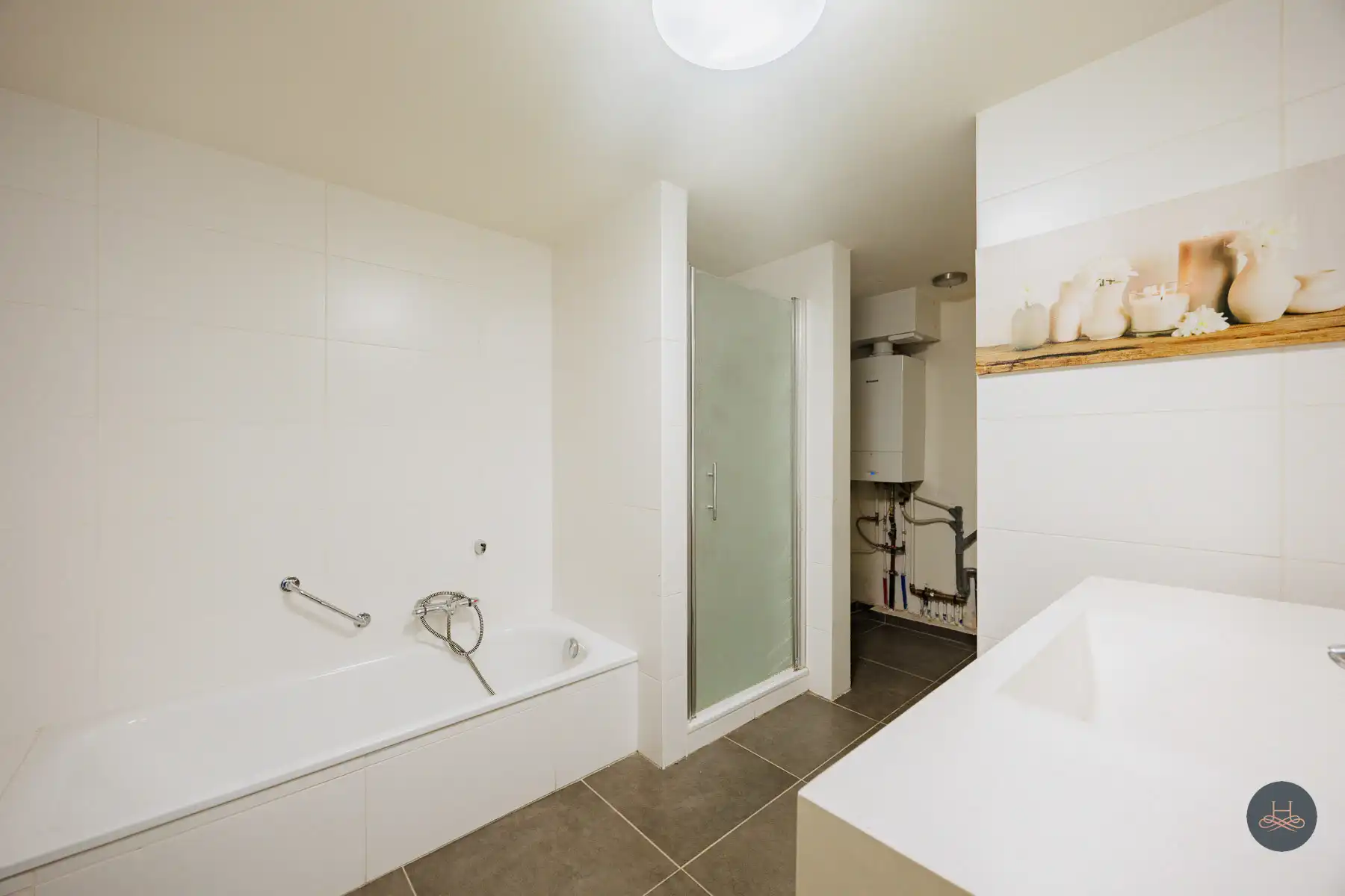 Gelijkvloers appartement met 2 slaapkamers foto 16