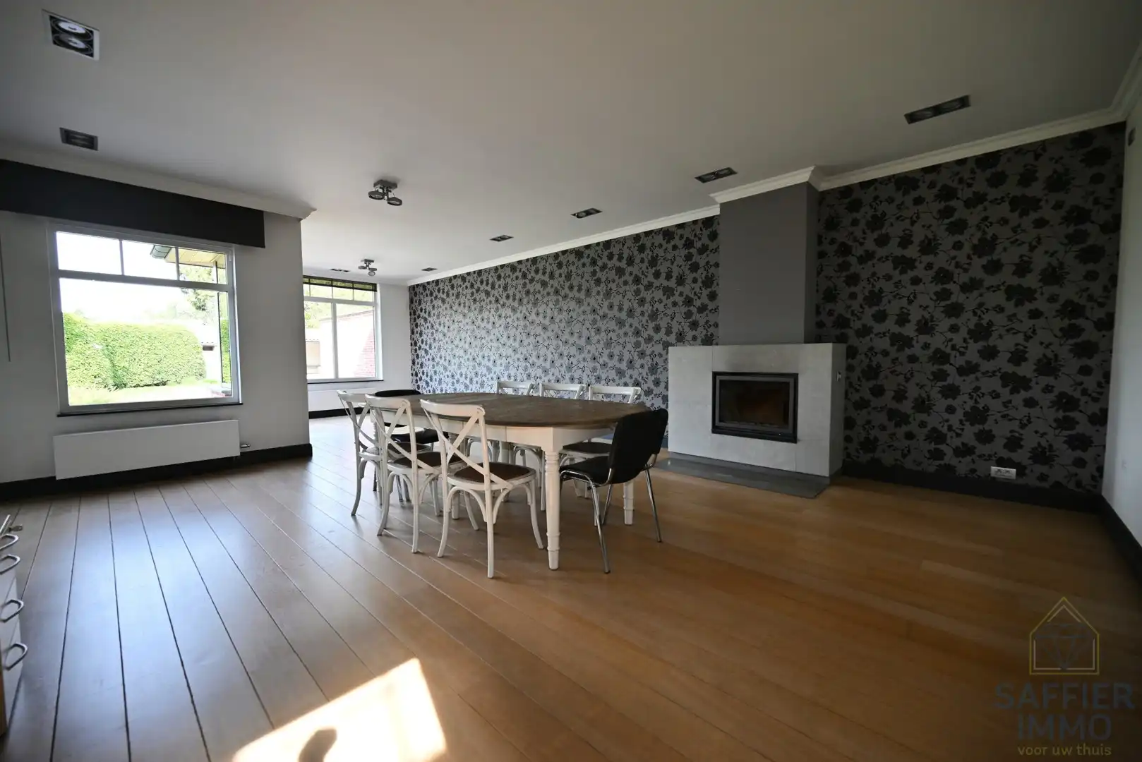 Te huur – Ruime gezinswoning met zonnige tuin in het hart van Ingelmunster foto 5