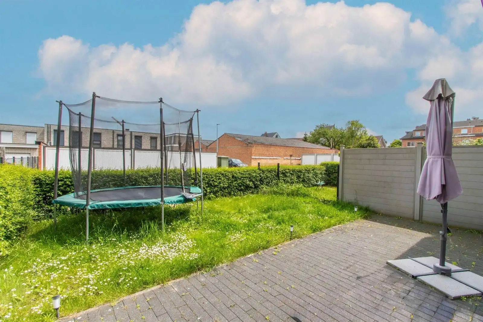 Recent appartement op gelijkvloerse verdieping met 2 slaapkamers, terras en tuin. foto 16