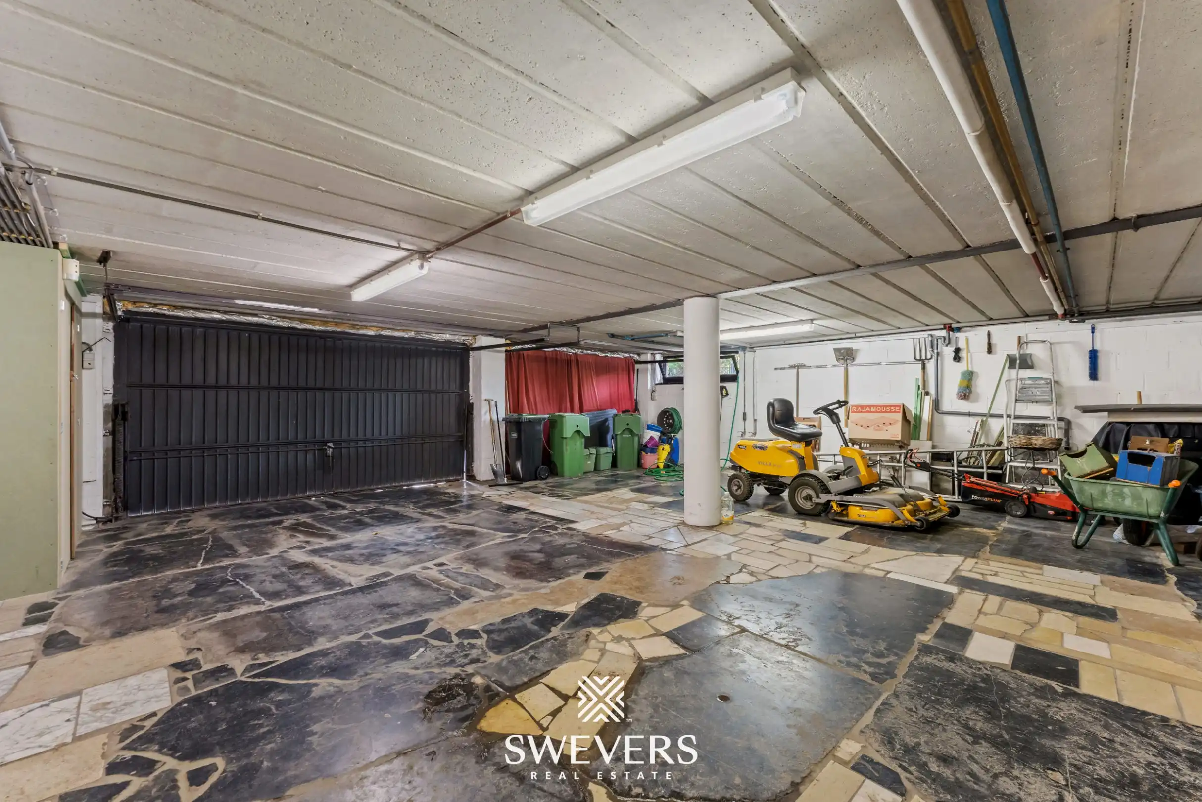 Authentieke villa met praktijkruimte en grote tuin te Hoepertingen foto 28