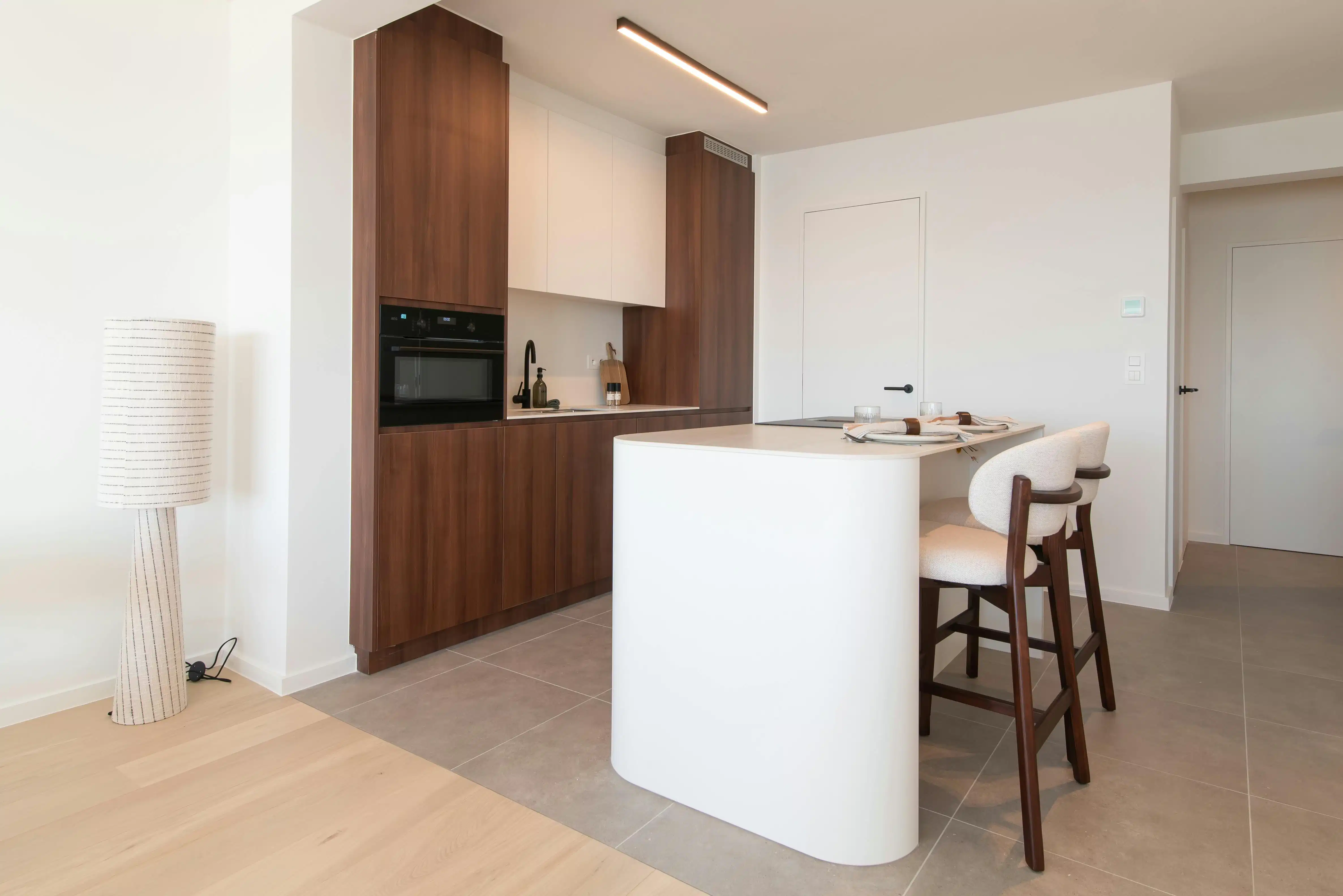 Fantastisch 3-slaapkamerappartement met frontaal zeezicht foto 8