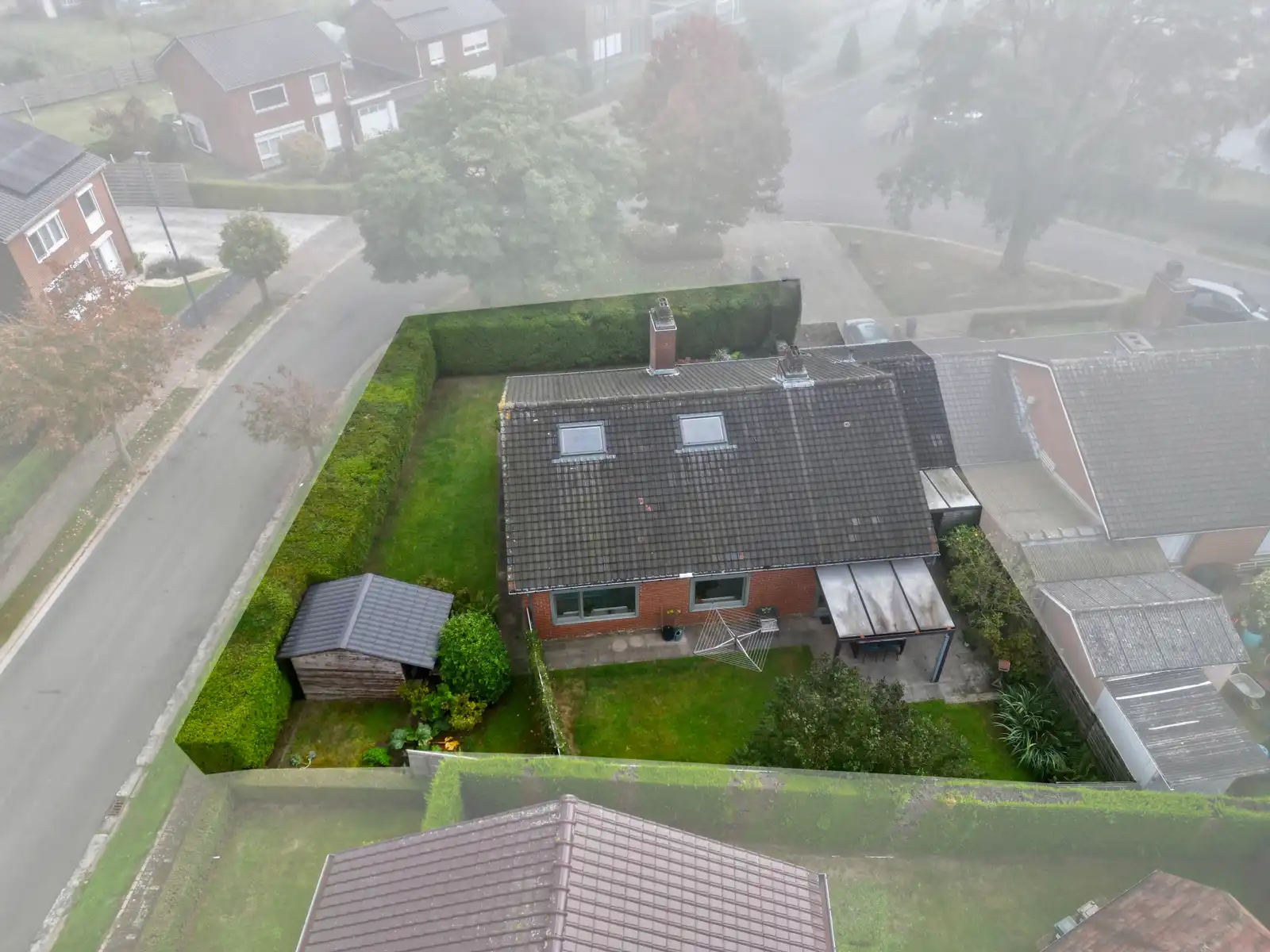 Instapklare woning met 4 SLPK, Garage én Tuin! foto 27